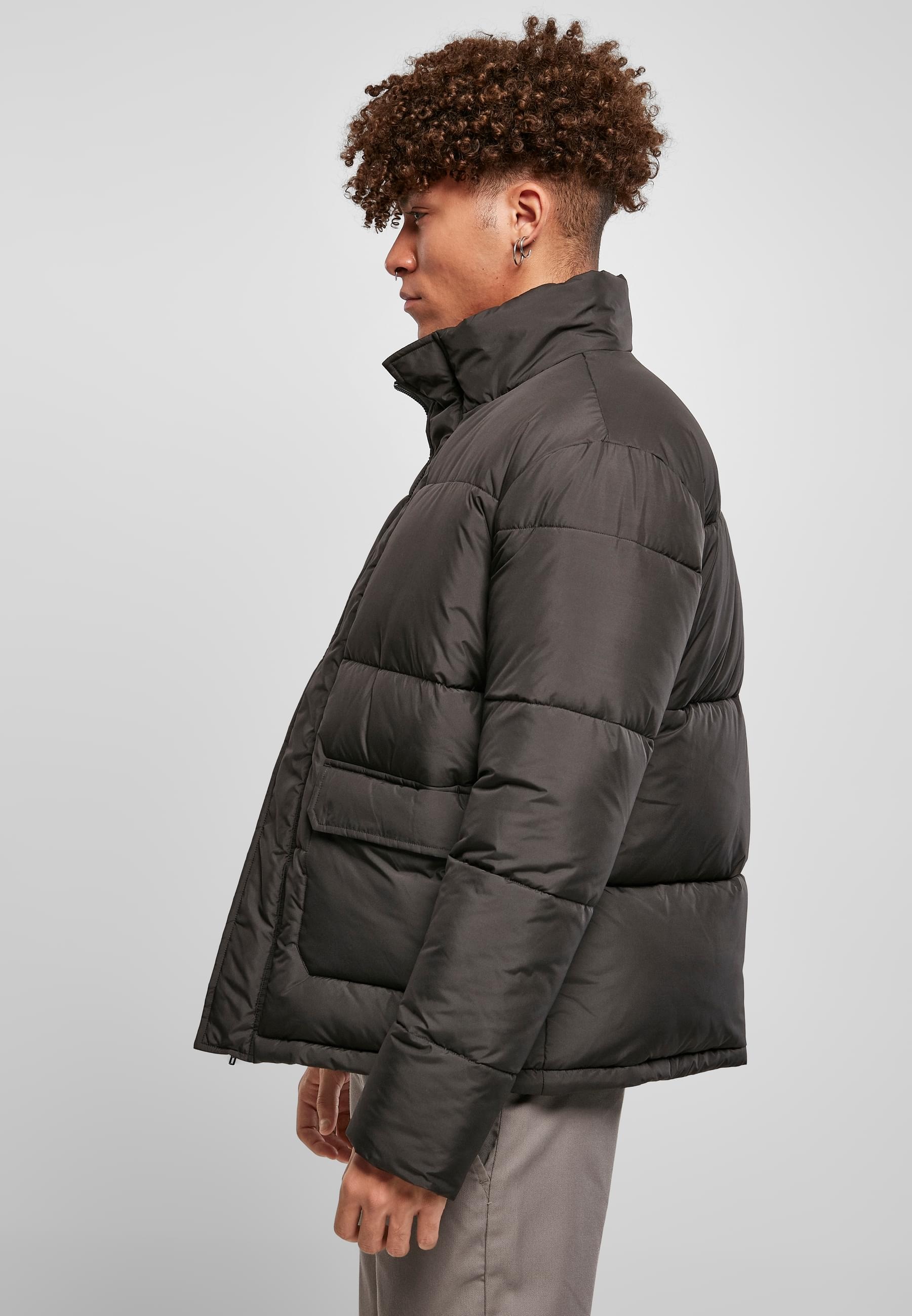 URBAN CLASSICS Winterjacke »Urban Classics Herren Short Puffer Jacket«, (1 St.), ohne Kapuze