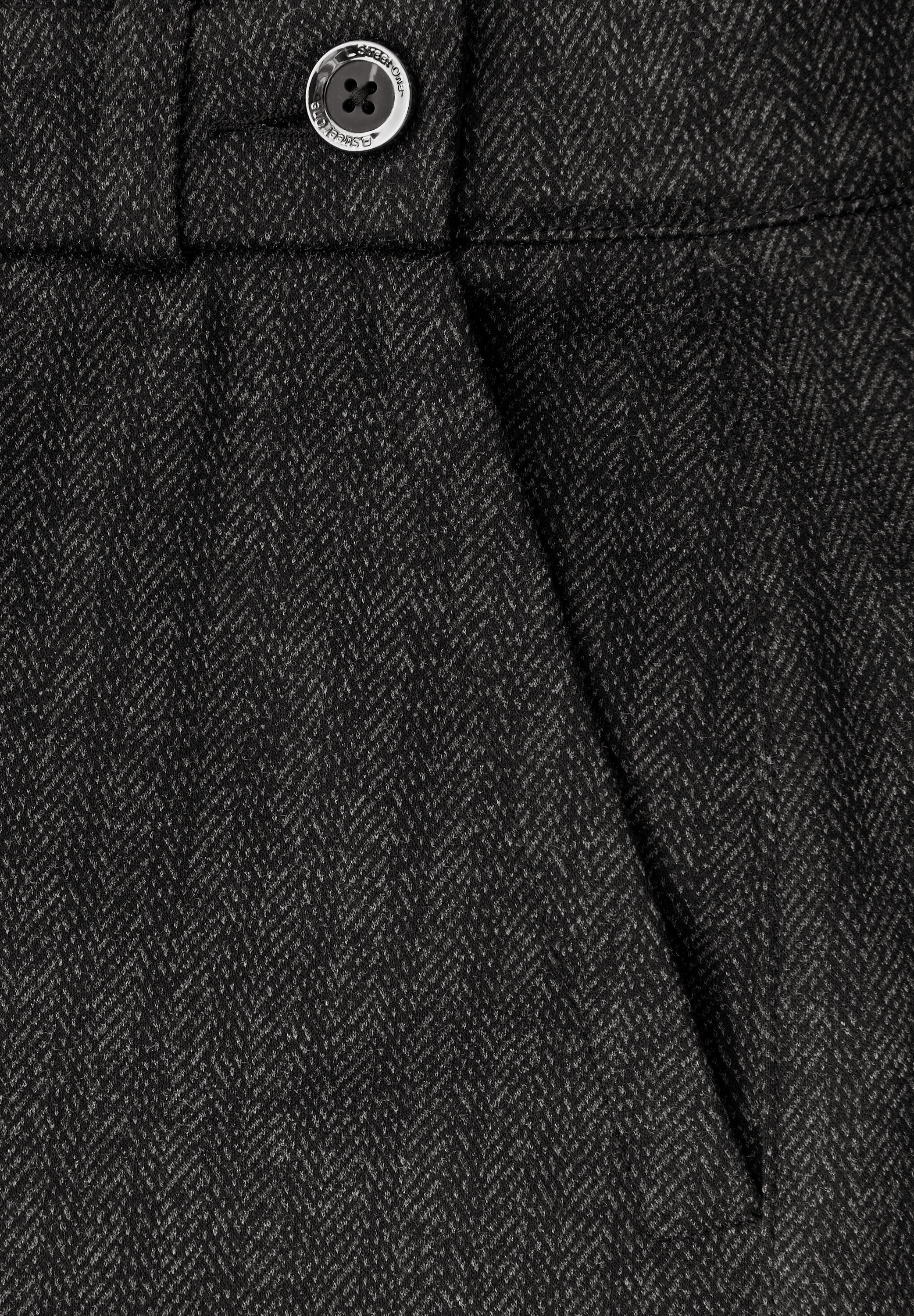 STREET ONE Stoffhose  mit seitlichen Einschubtaschen