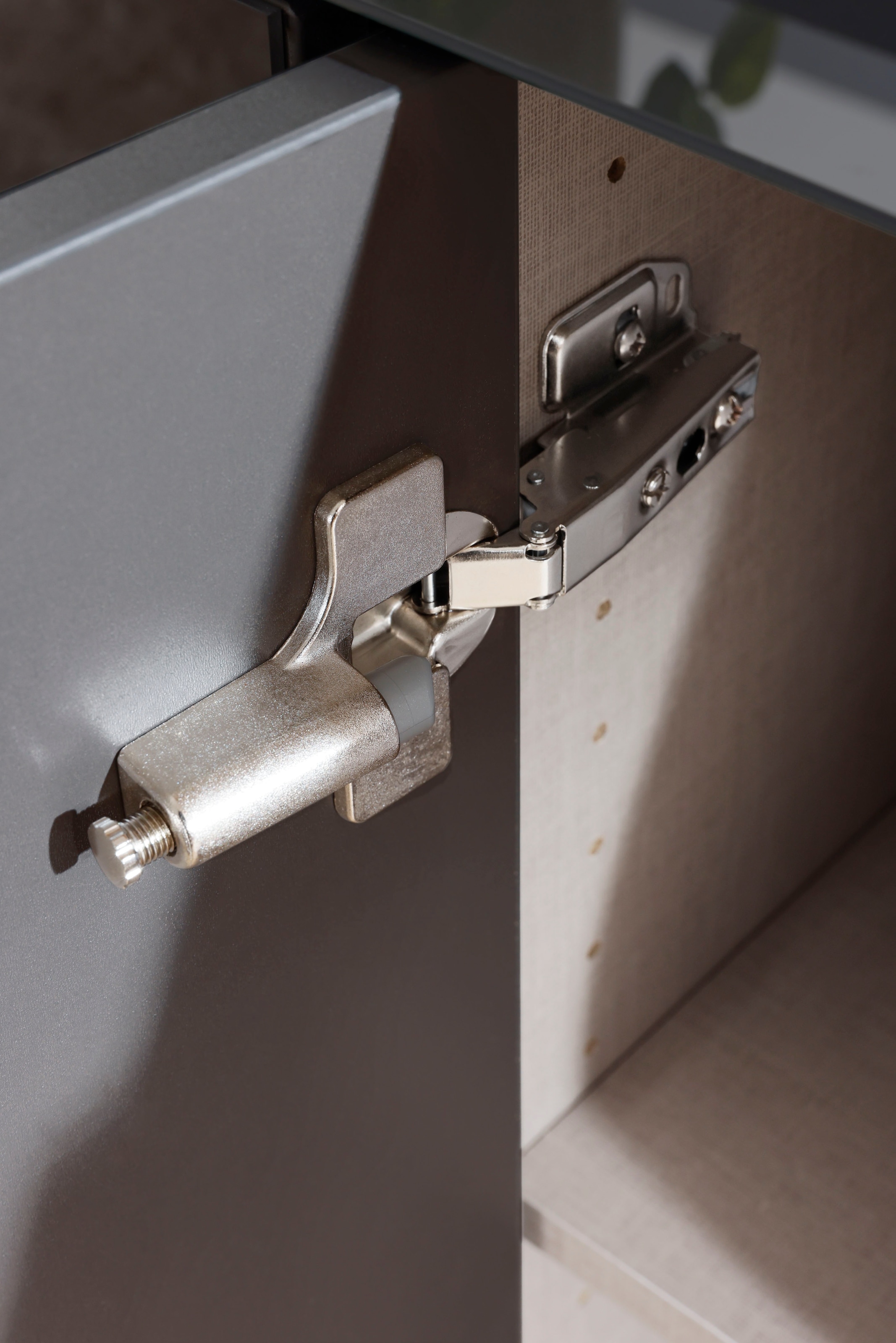 rauch Schubkastenkommode »Kommode Türkommode Sideboard Kombikommode FLIPP mit Glasfront« Breite 120 cm mit 2 Einlegeböden,  1-türig mit 5 Schubladen und Soft-Close-Funktion sowie Glasfront