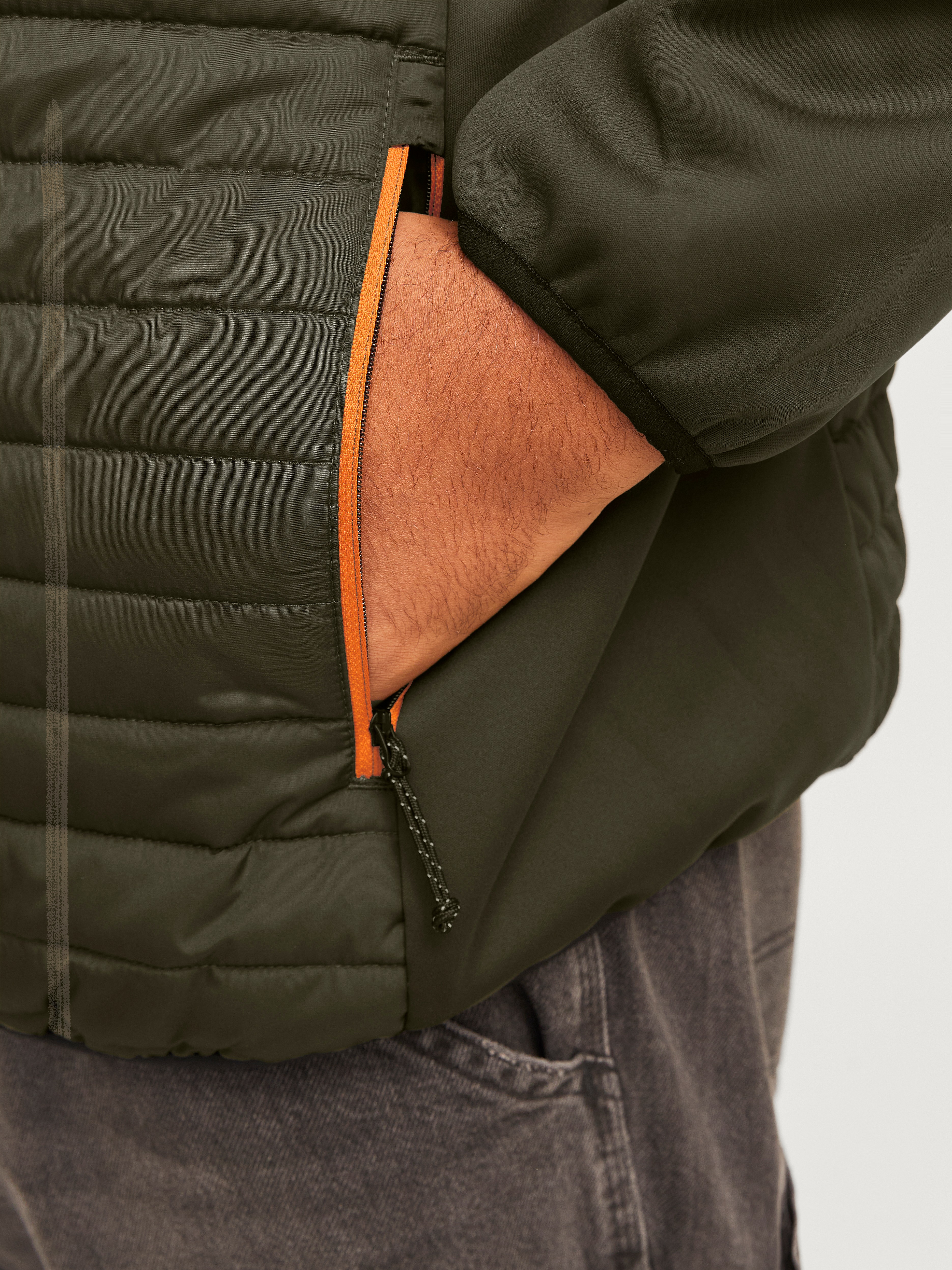 Thumbnail - Jack & Jones PlusSize Steppjacke "JJEMULTI QUILTED JACKET PS NOOS", mit Kapuze