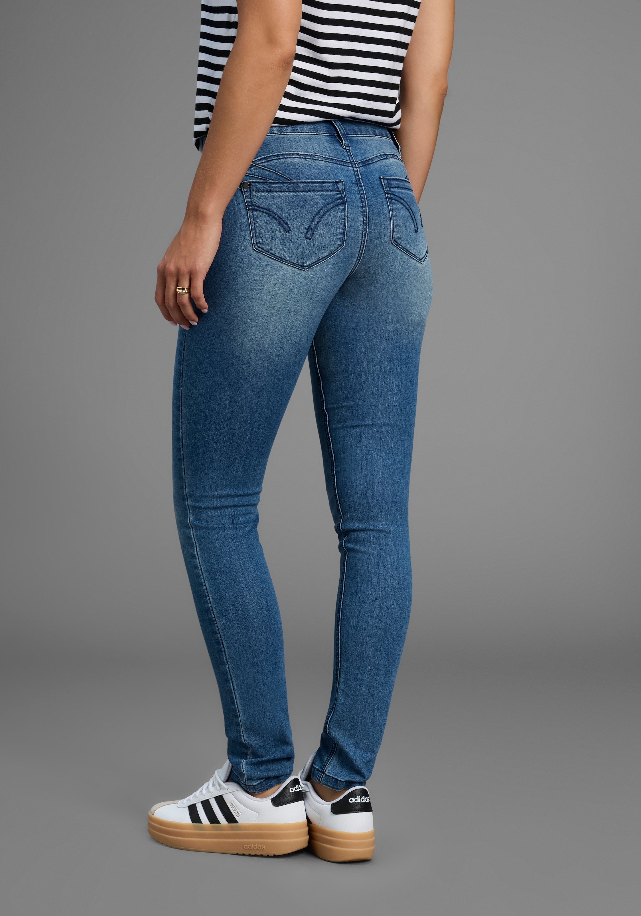 Arizona Skinny-fit-Jeans »Shaping«, skinny Passform, normale Leibhöhe, in Stretch-Qualität, Used-Look
