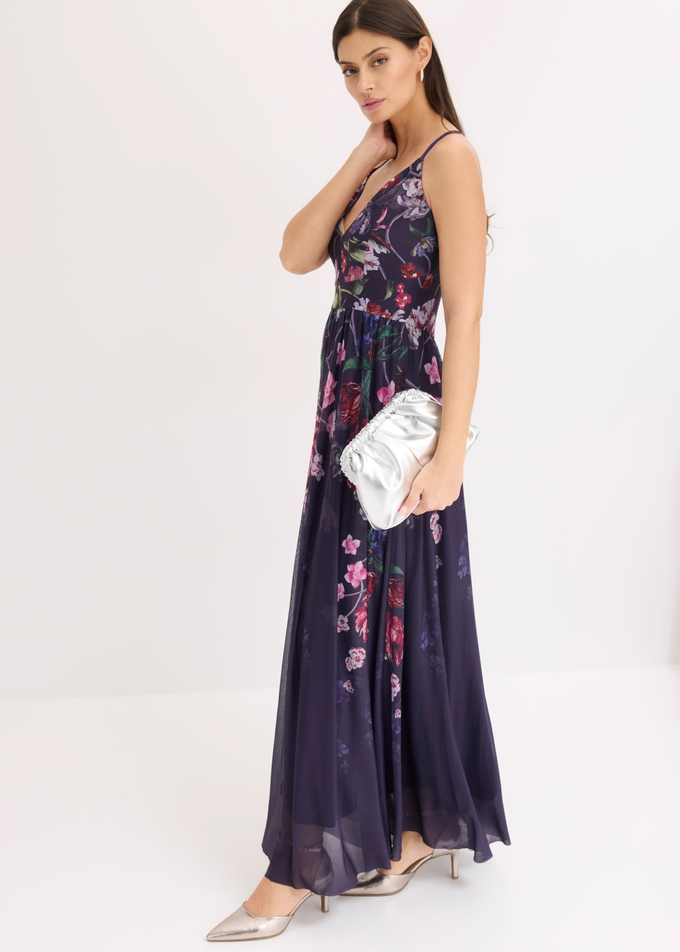 bonprix Maxikleid mit feinem Tüll, Slim Fit Passform