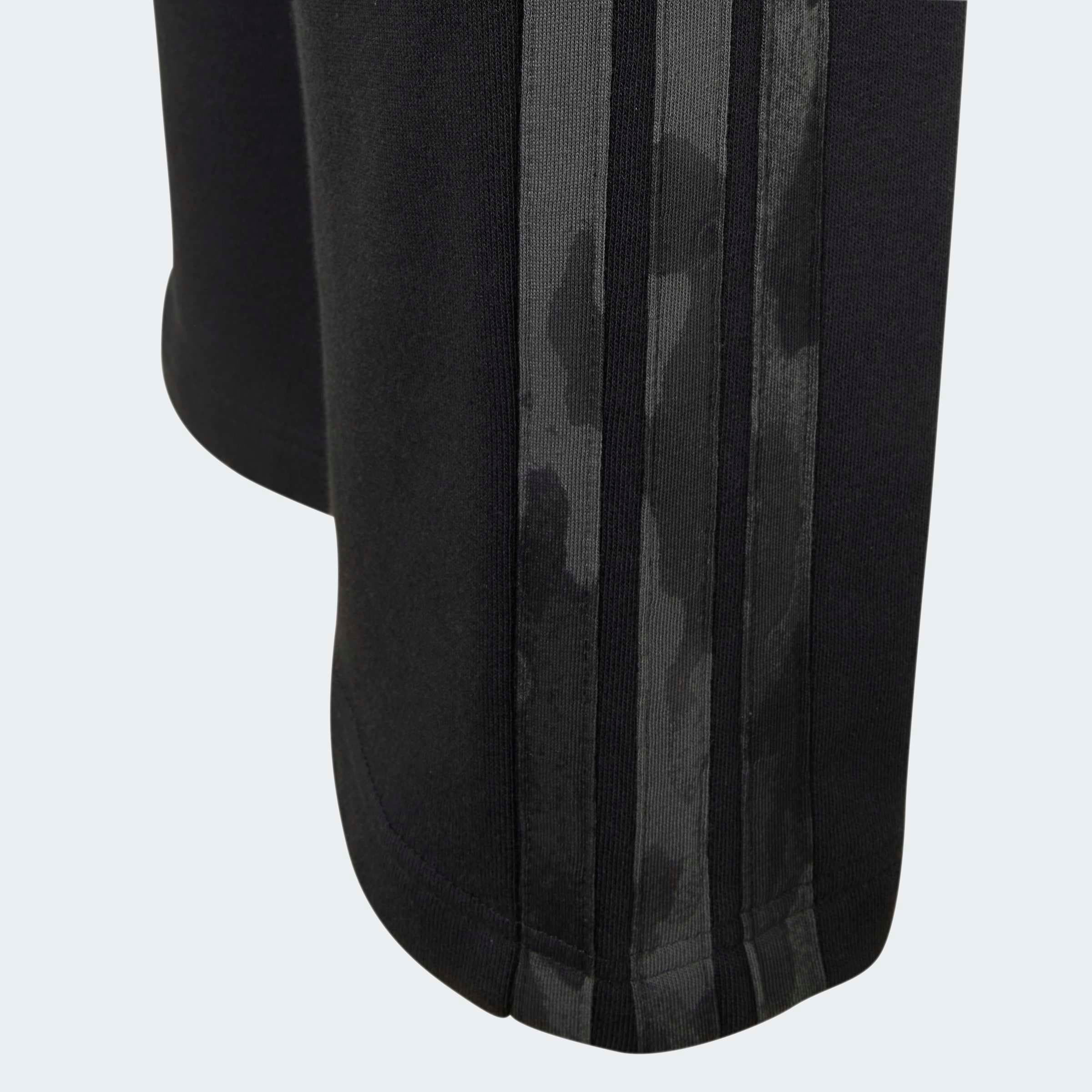 adidas Sportswear Sporthose »SEASONAL ESSENTIALS CAMO FRENCH TERRY KIDS«