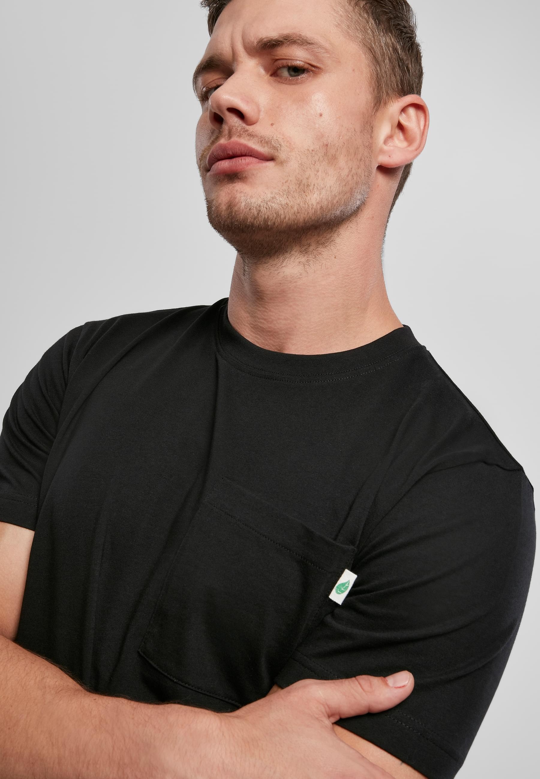 URBAN CLASSICS T-Shirt »Urban Classics Herren Organic Cotton Basic Pocket Tee« 1 Stk.