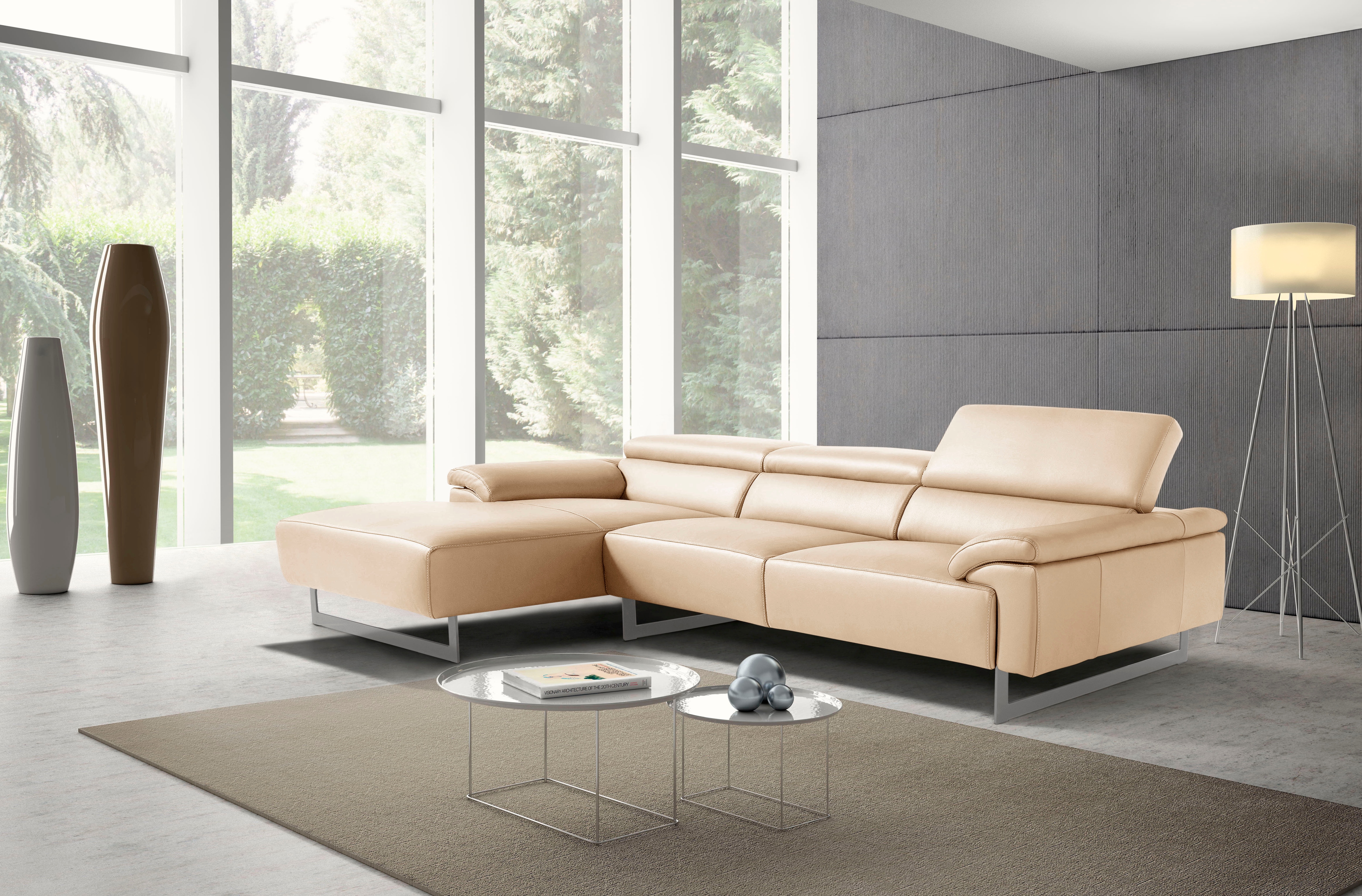 Egoitaliano Ecksofa "Malika, edel und bequem, Designsofa mit hochwertigen Bezügen, L-Form" mit Recamiere, inkl. Kopfteilverstellung und chromfarbenen Metallfüßen