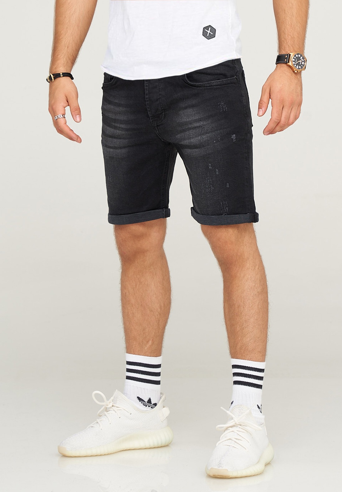 behype Shorts »MALAY«, im klassischen 5-Pocket-Stil
