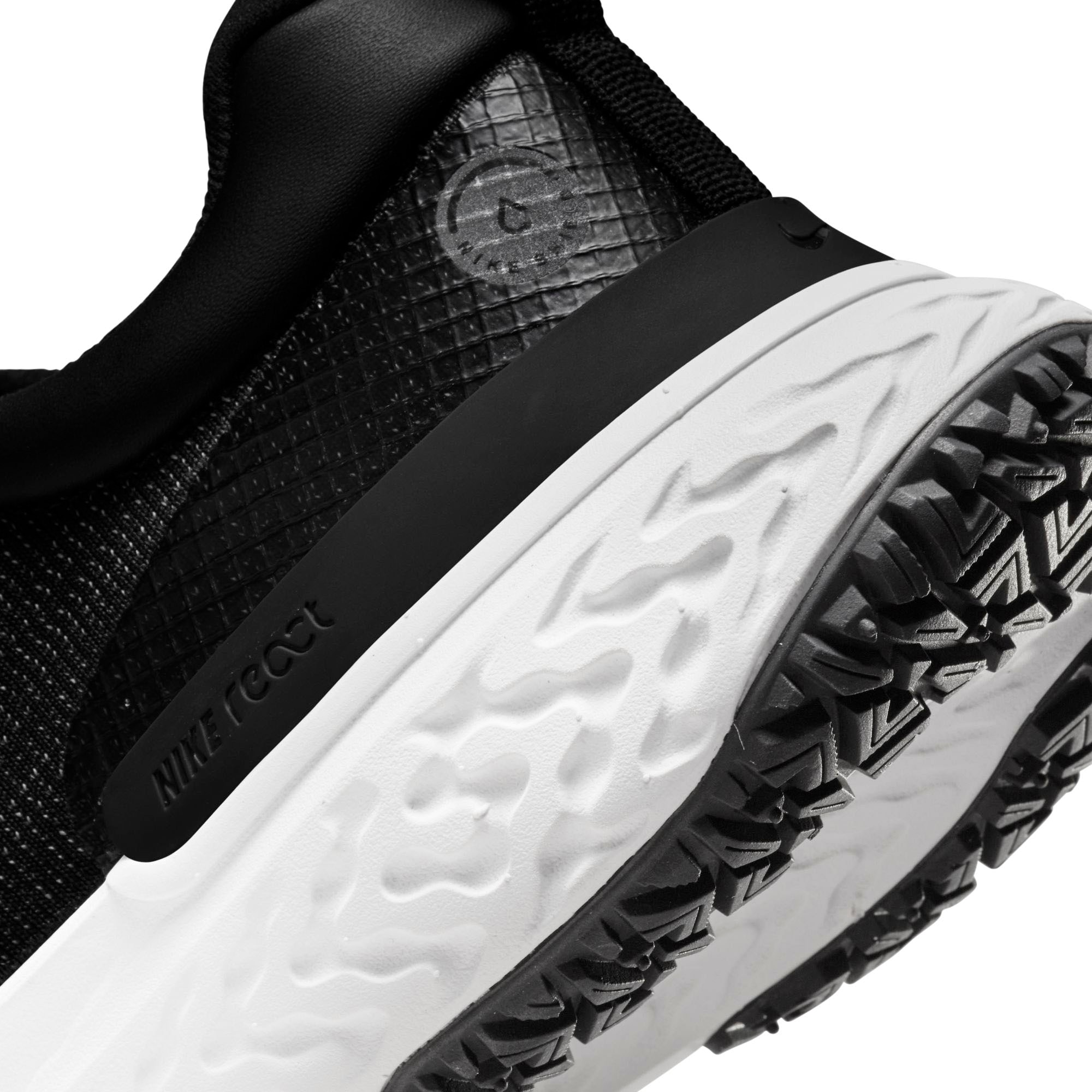 Nike Laufschuh »REACT MILER 2 SHIELD«