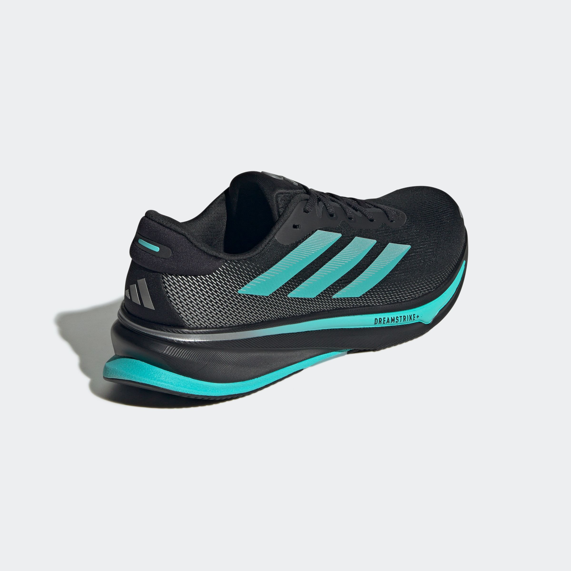 adidas Performance Laufschuh »MERCEDES - AMG PETRONAS FORMULA ONE TEAM SUPERNOVA RISE 2 M«
