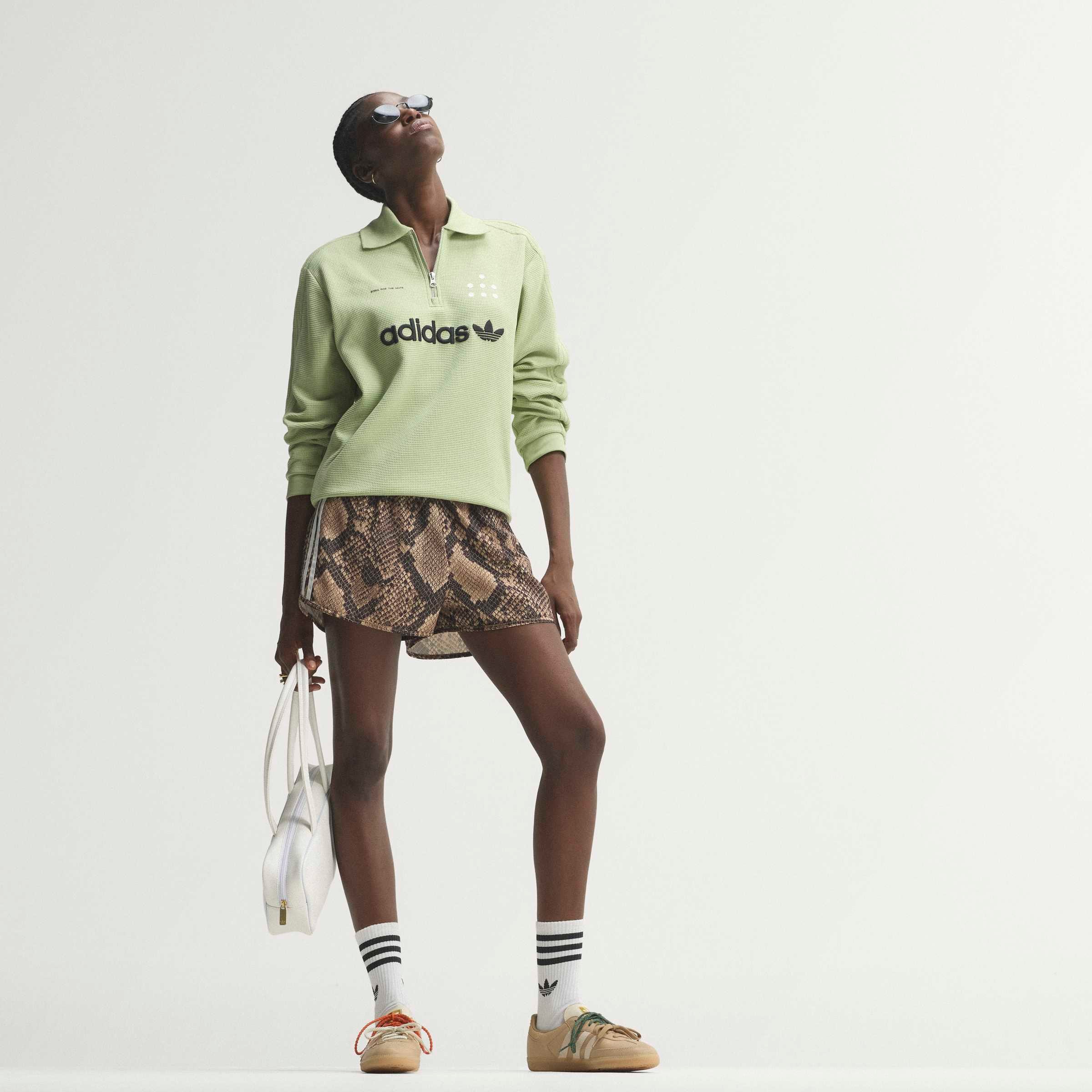 adidas Originals Shorts »SATIN, SCHLANGENPRINT«  für Erwachsene, enger Schnitt, aus Polyester