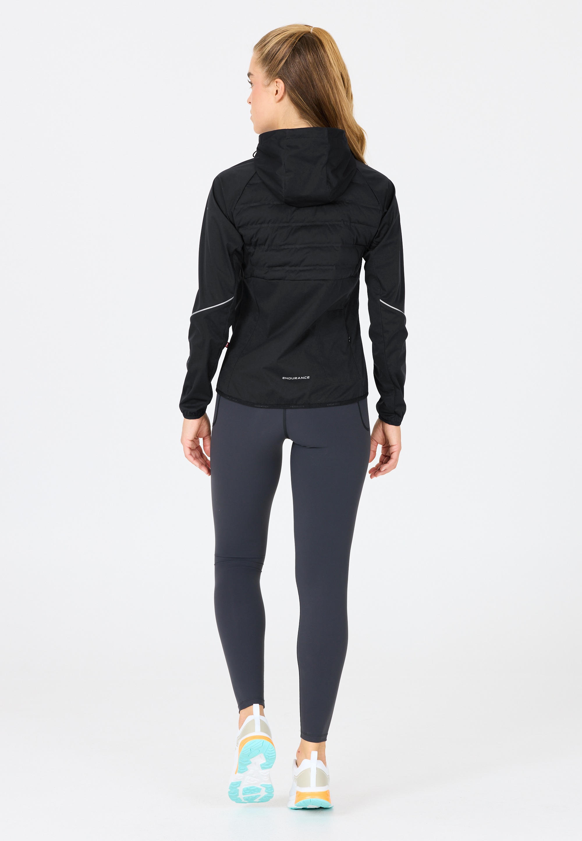 ENDURANCE Laufjacke »Eluna«, mit windblockierender und wärmeisolierender Eigenschaft