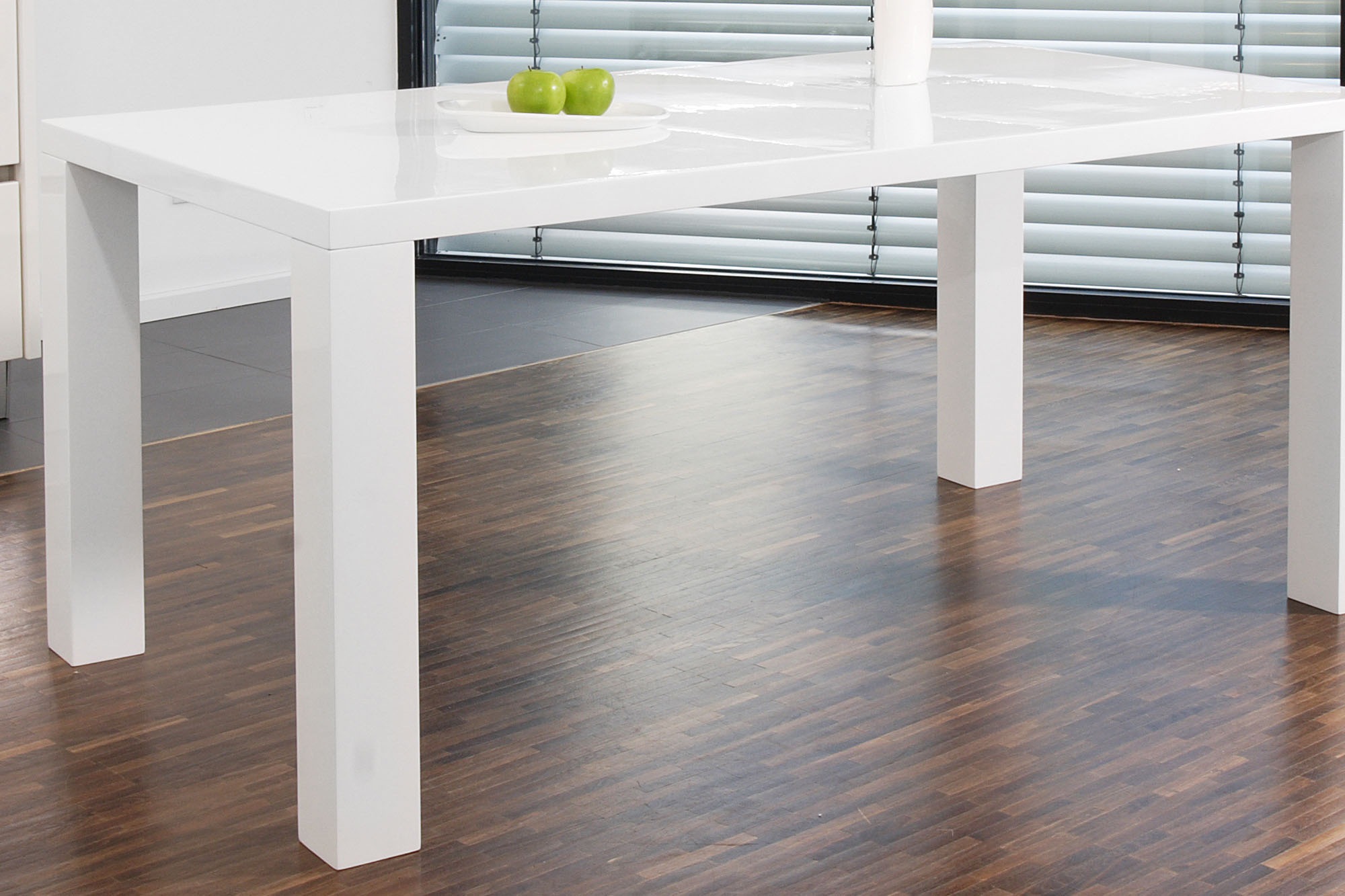 SalesFever Esstisch "Esbjerg - Stilvoller Esszimmertisch", Eleganter Hochgl günstig online kaufen