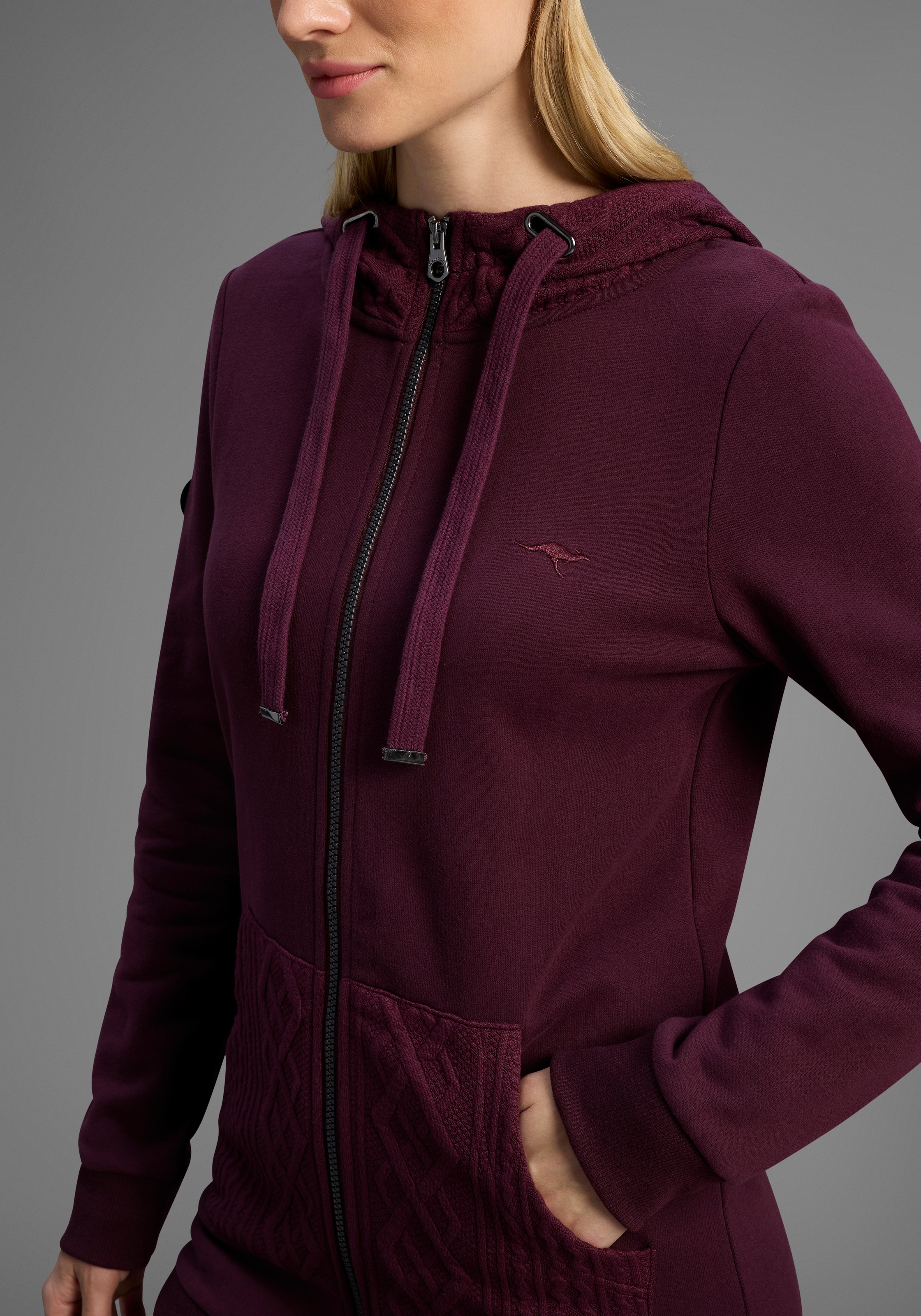 KangaROOS Kapuzensweatjacke, mit Zopfmusterdetails