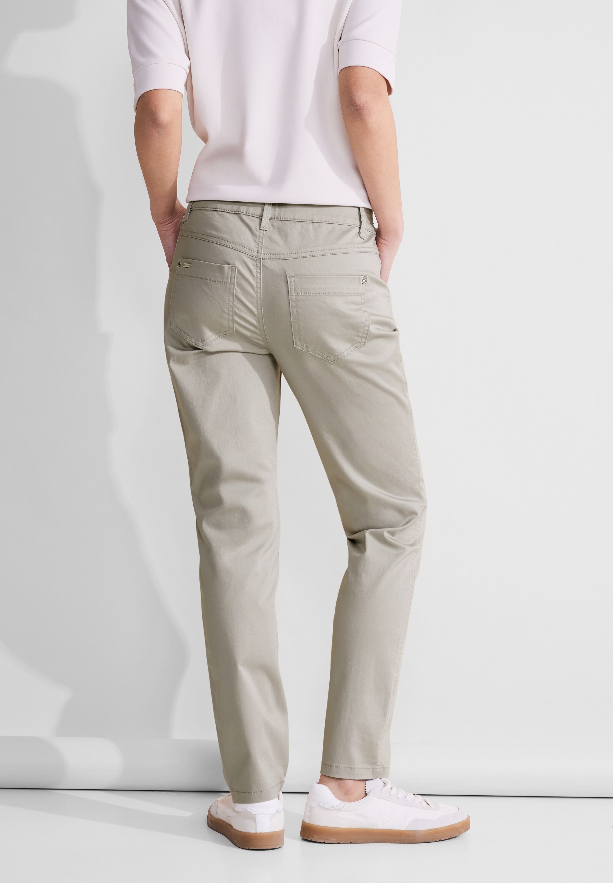 STREET ONE Röhrenhose, Middle Waist