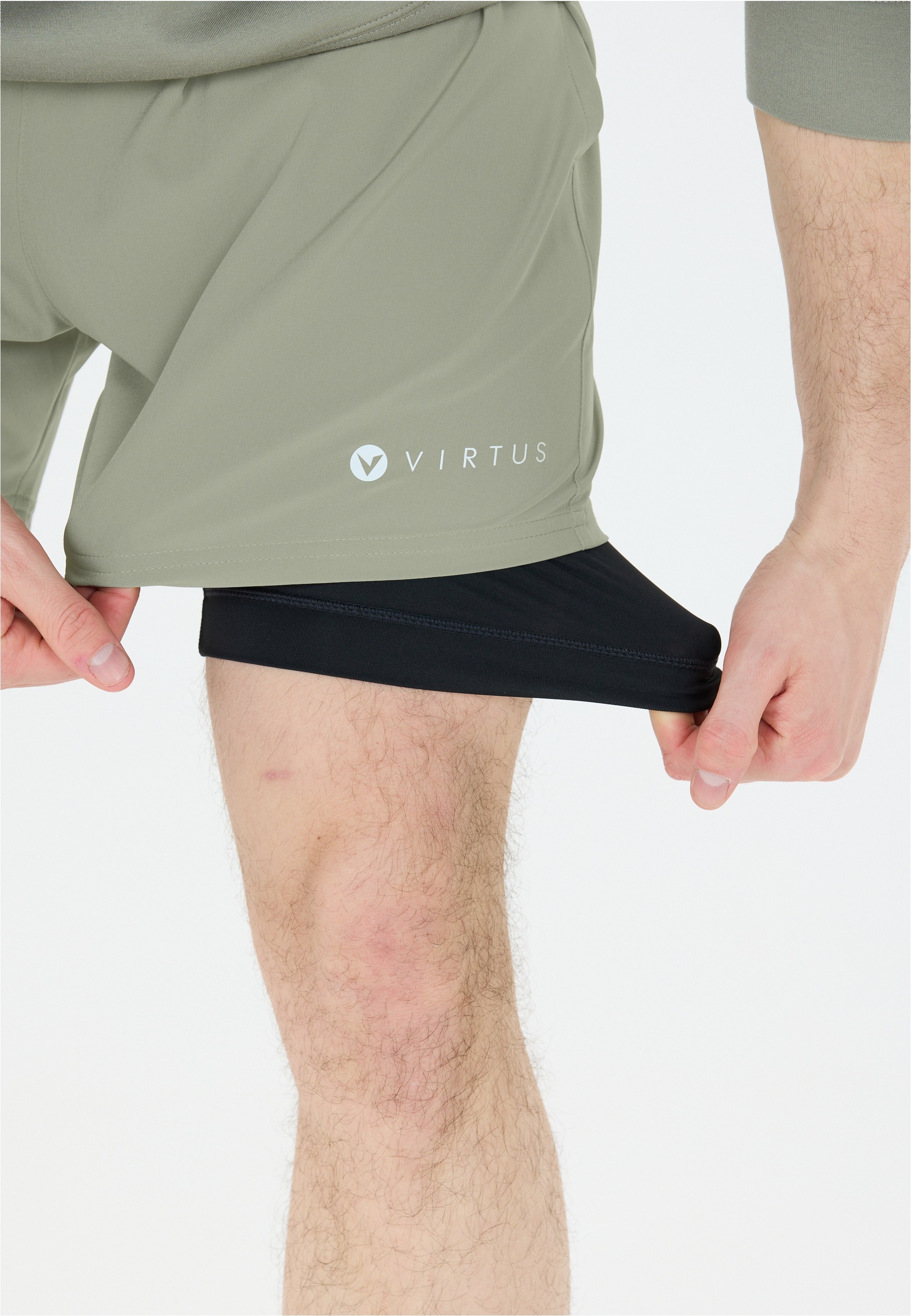 Virtus Shorts »Zayne«, mit 4-Wege-Stretch und Innenhose