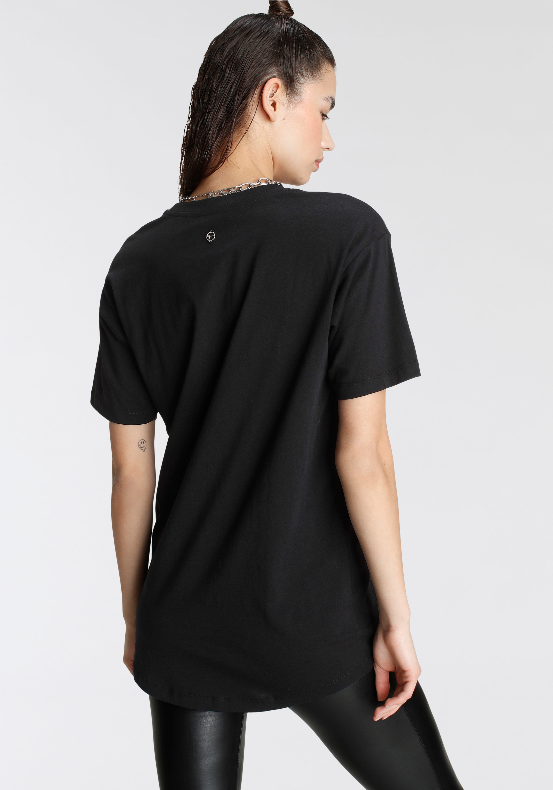 Tamaris Oversize-Shirt in Longform mit abgerundetem Saum günstig online kaufen