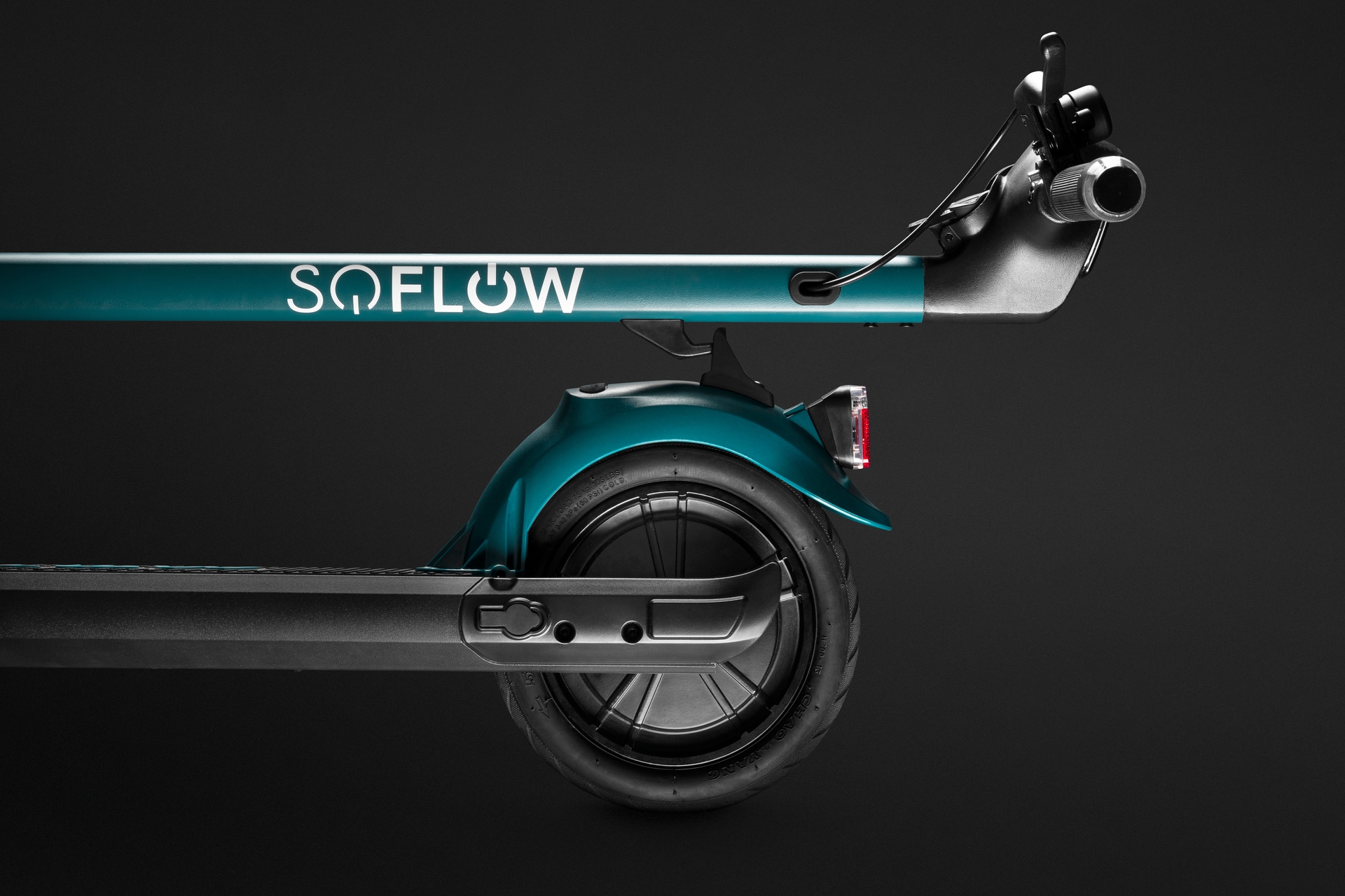 soflow E-Scooter »SO3 PRO«, 20 km/h, 30 km, mit Straßenzulassung, bis zu 30 km Reichweite