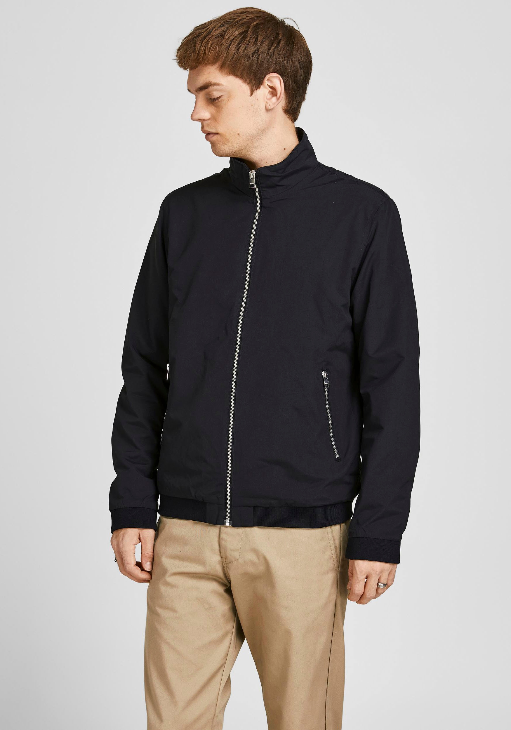 Jack & Jones Blouson "JJERUSH mit Reißverschlusstaschen, schlichtem Design günstig online kaufen