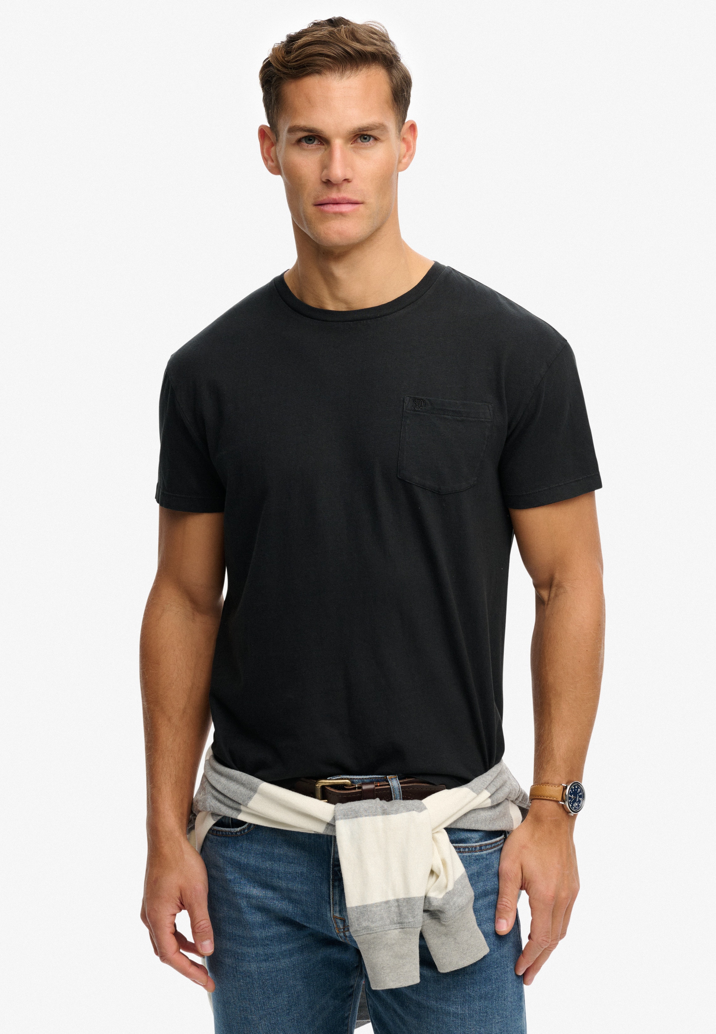 Superdry 1100000002199 "COTTON CLASSIC LINEN PKT TEE" Baumwollmischung, relaxed fit aus luftig leichtem Baumwoll-Leinen-Mix