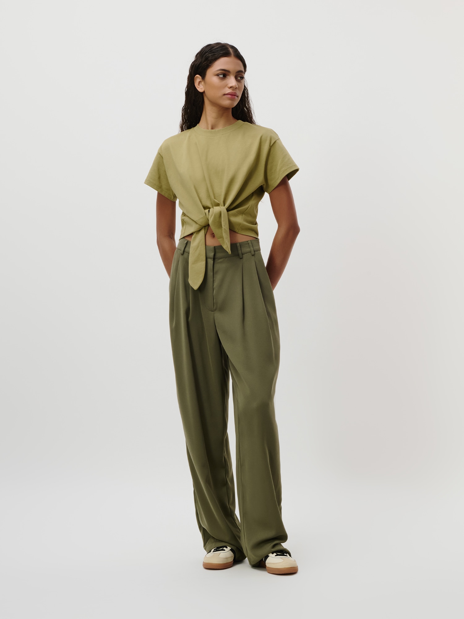 LeGer T-Shirt »Tessy, LeGer by Lena Gercke« mit Knoten-Detail, cropped
