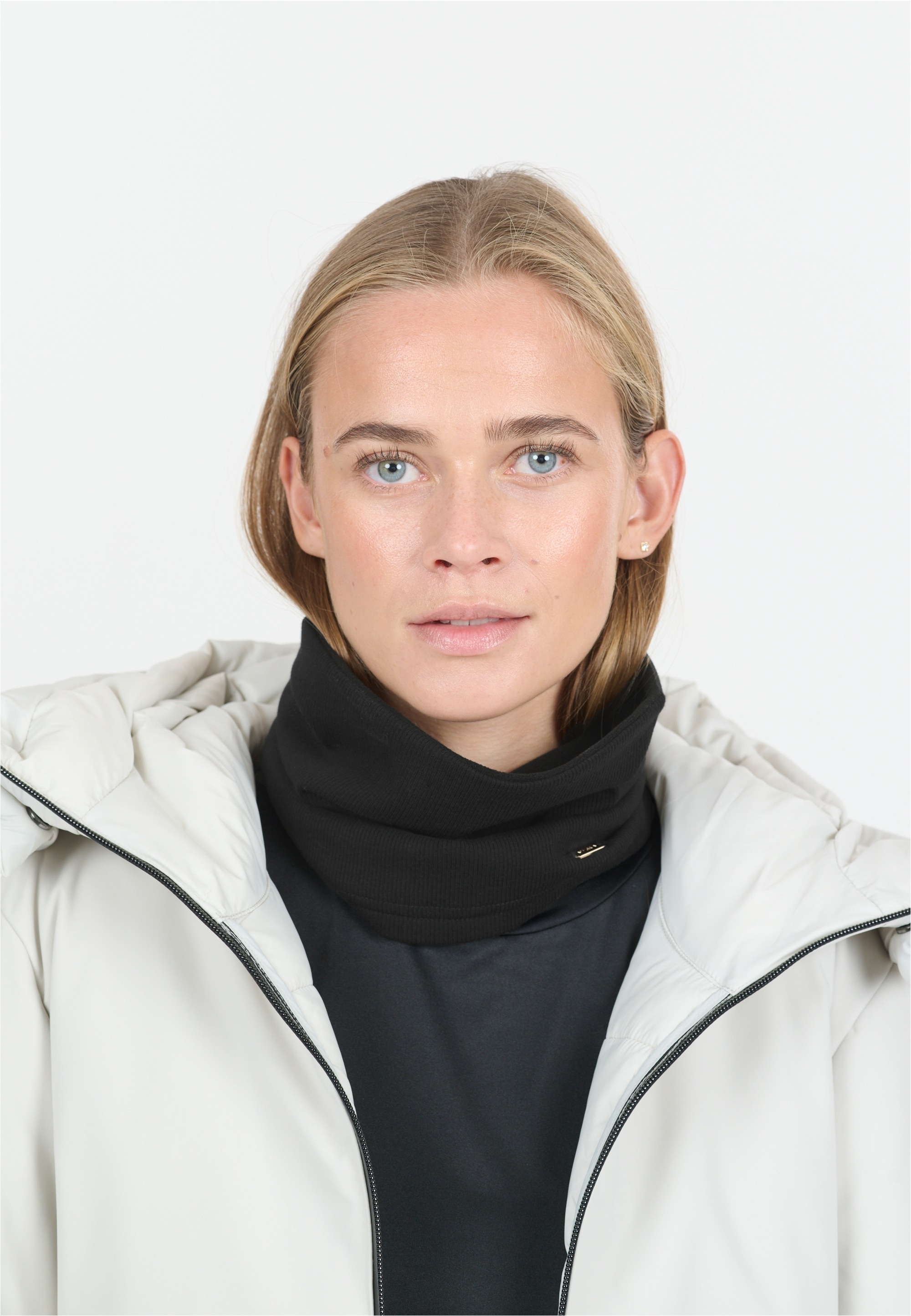 ATHLECIA Modeschal »Jeeta« Komfort