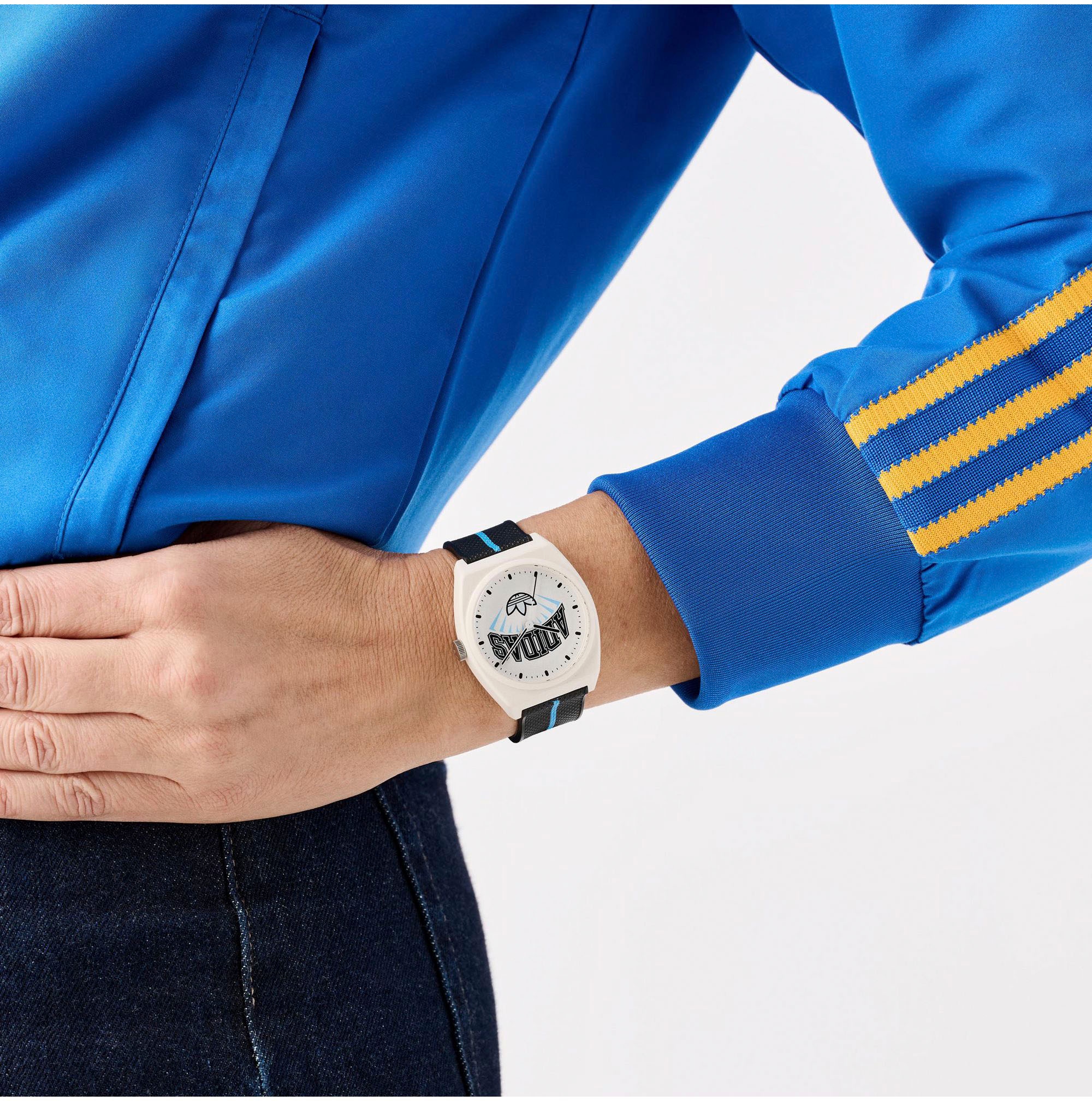 adidas Originals Quarzuhr »PROJECT TWO«, Armbanduhr, Herrenuhr, Damenuhr,Resinarmband,wasserabweisend bis 5 bar