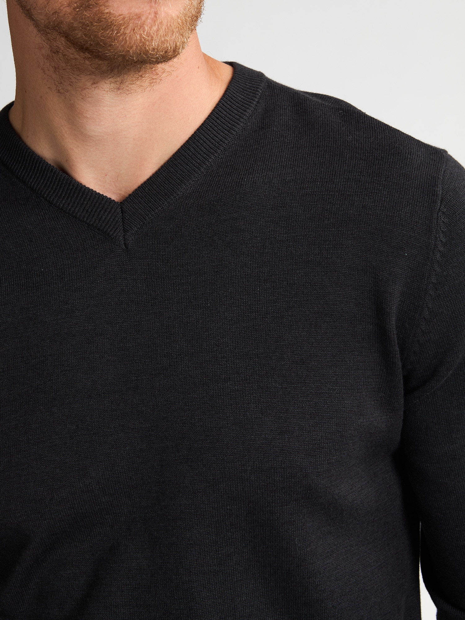 Petrol Industries V-Ausschnitt-Pullover »V-Neck Basi«, Materialmix mit Baumwollanteil