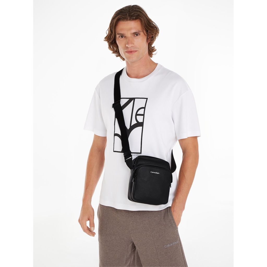 Calvin Klein Mini Bag »CK MUST REPORTER S«, Herren Schultertasche Recycelte Materialien