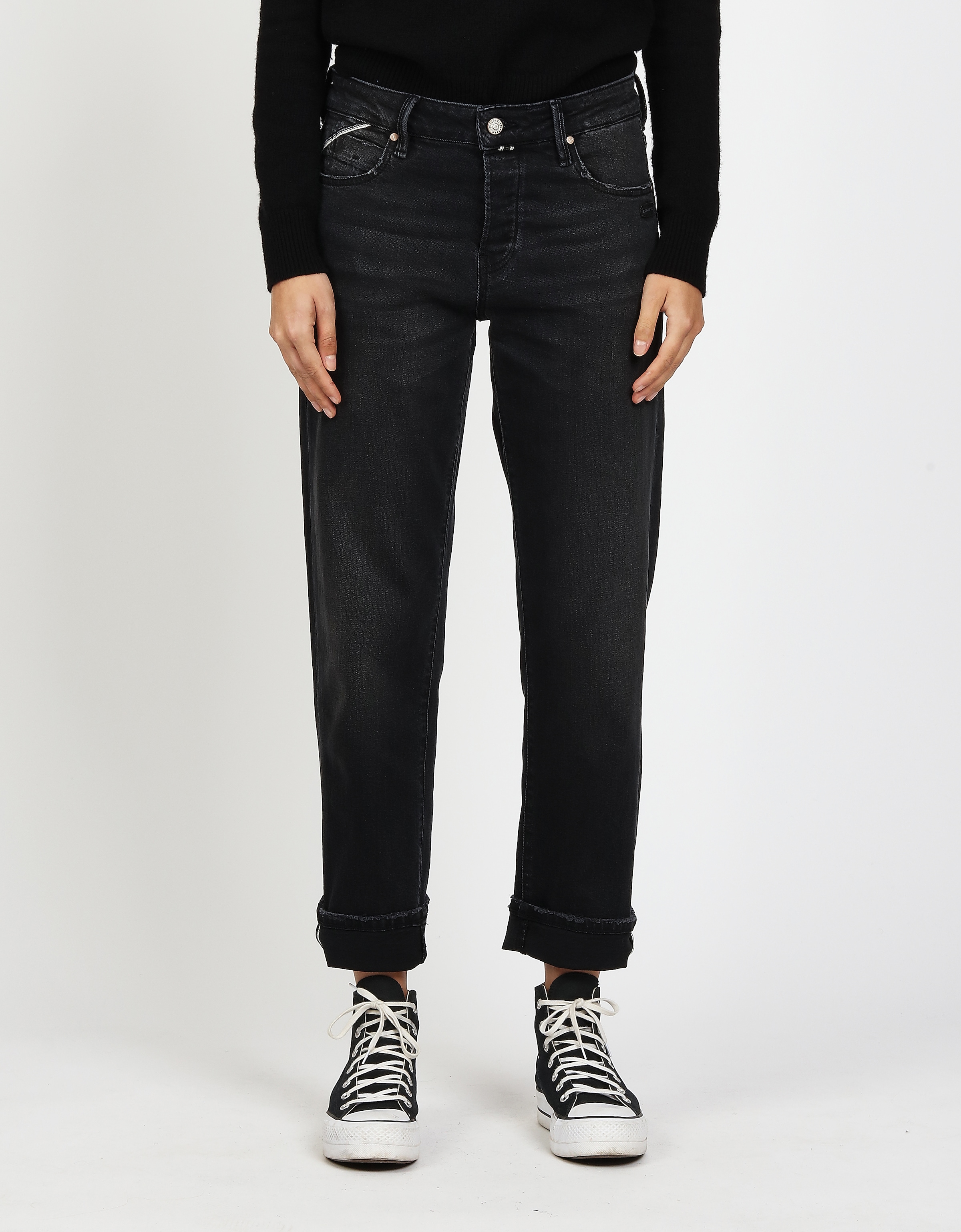 GANG Straight-Jeans "94THELMA", mit Detail oberhalb der Münztasche günstig online kaufen