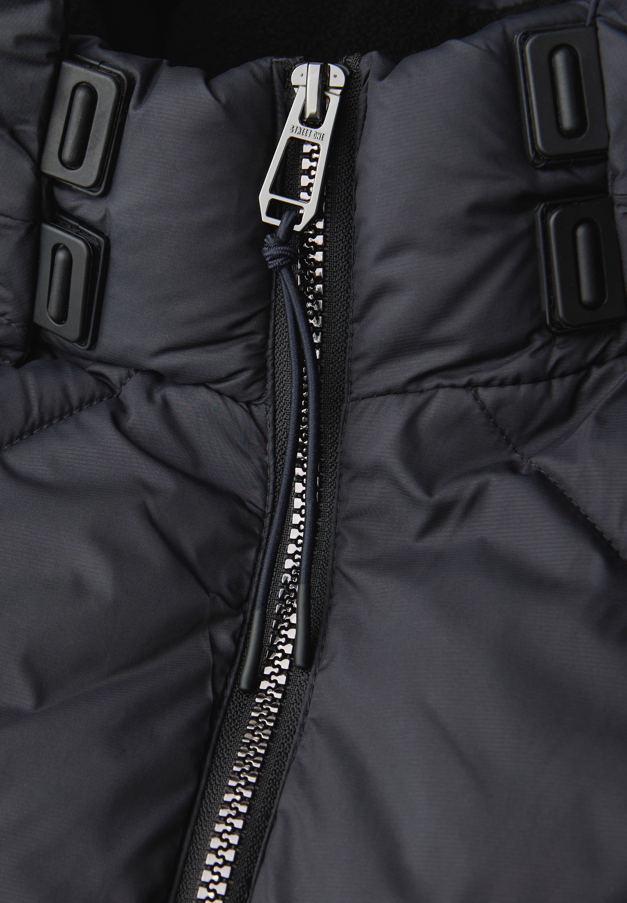 STREET ONE Steppjacke mit Kapuze Winterjacke mit Kapuze