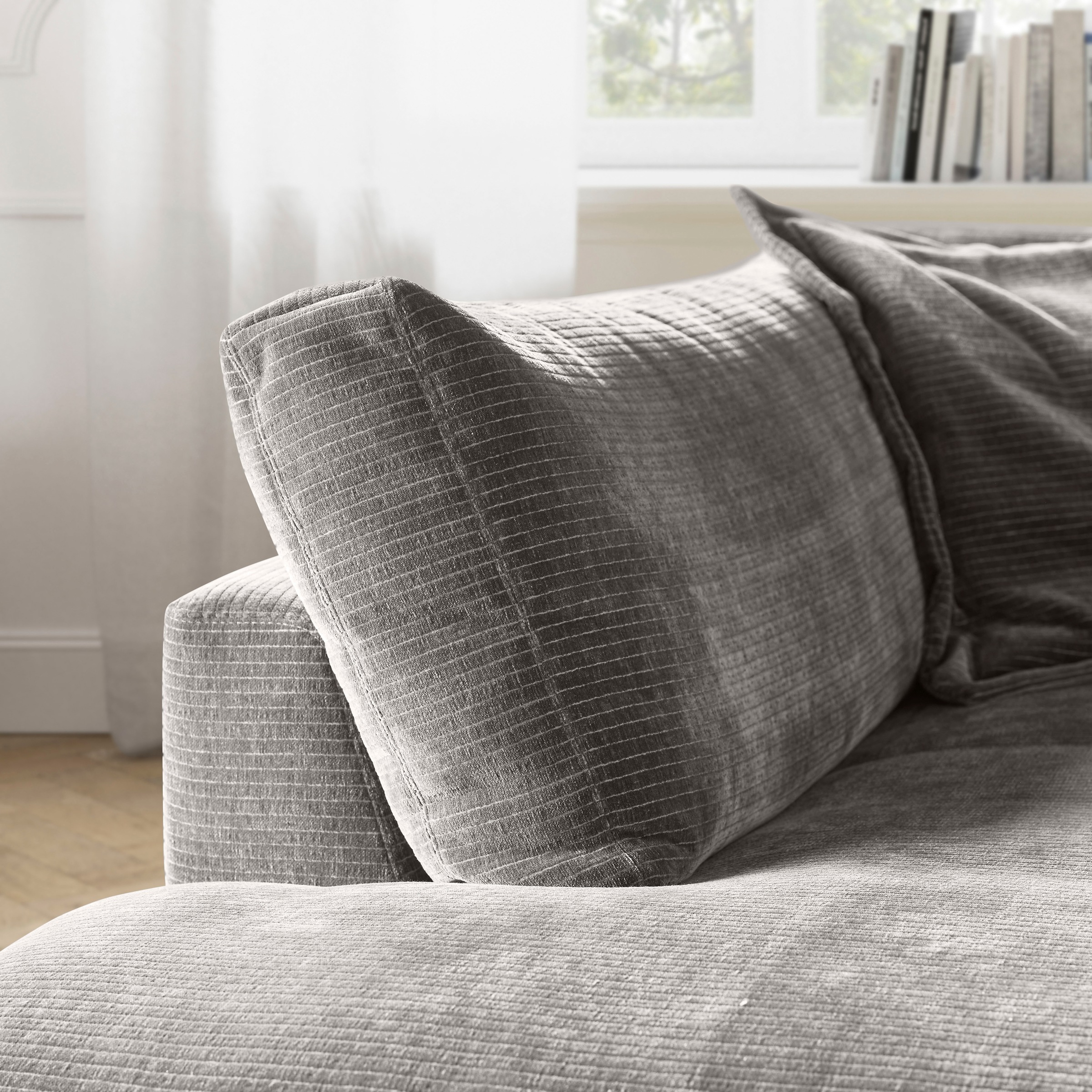 Musterring Ecksofa »Lucia«, mit großem Longchair, verschiedene Farben, B304 x T224 cm