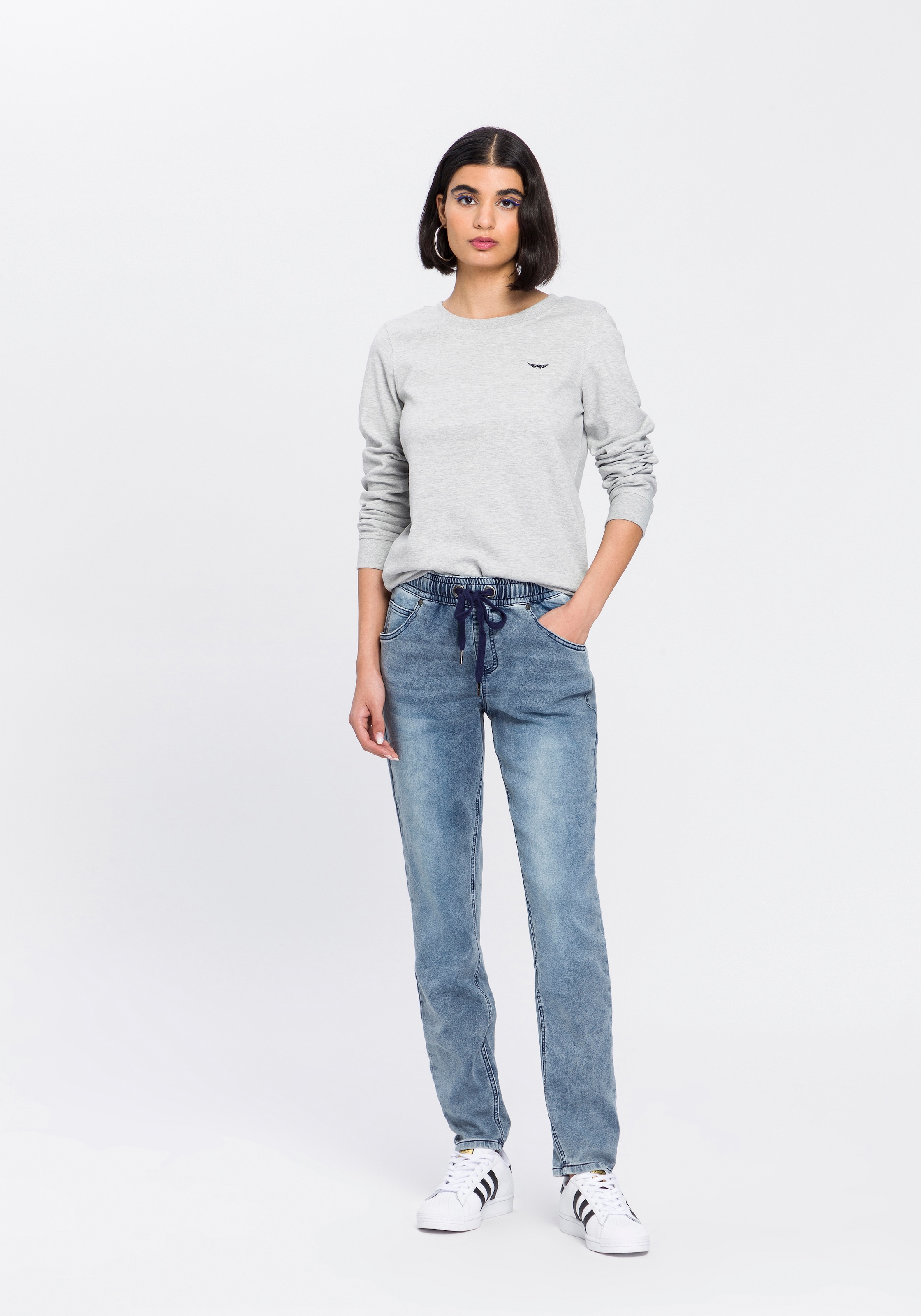 Arizona Stretch-Jeans, weites Bein, hohe Leibhöhe, knöchellang, mit Used-Waschung