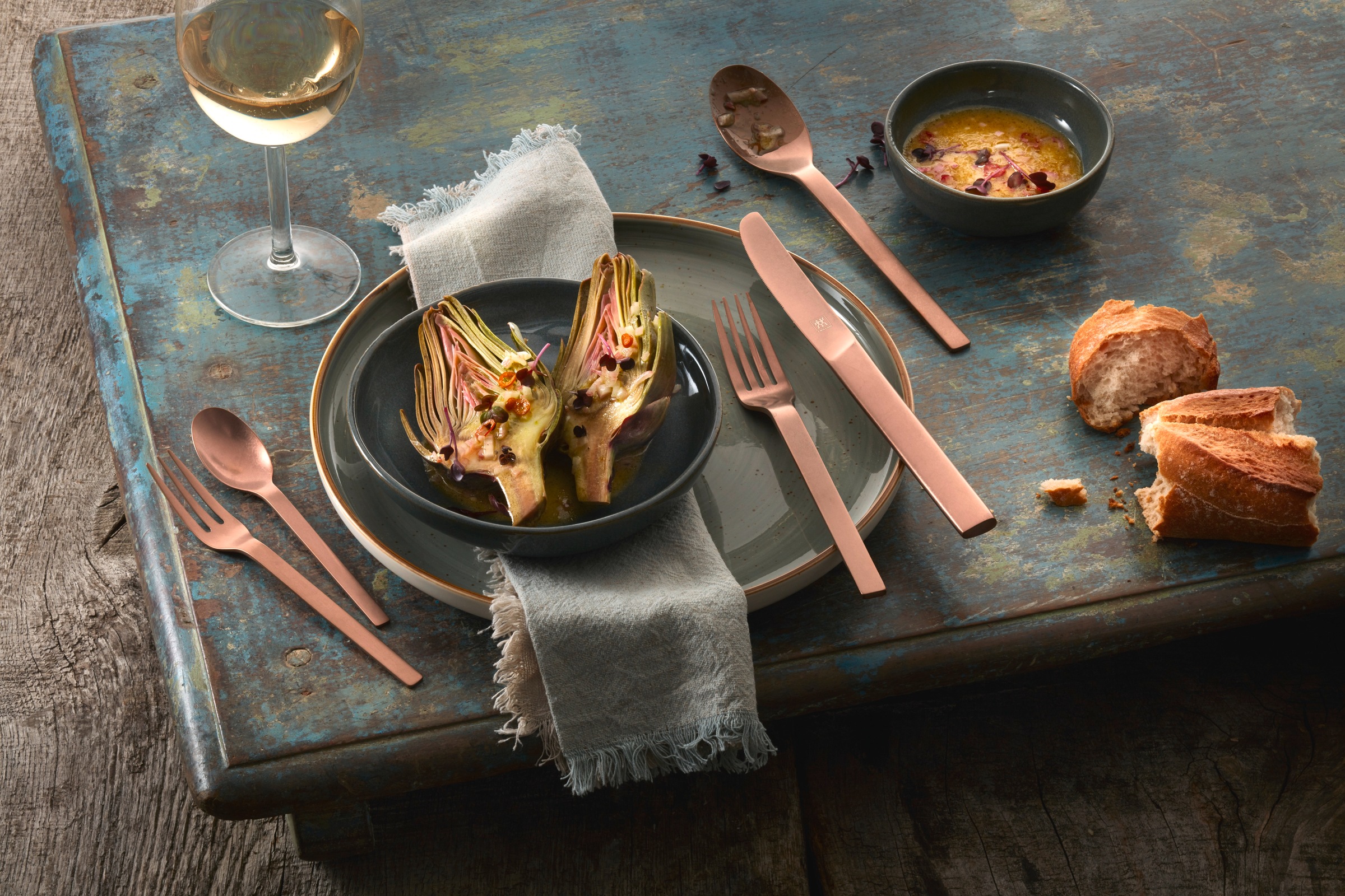 Thumbnail - Zwilling Besteck-Set "Minimale" Rostfrei, mattiert oder im Vintage Look (gehämmert)