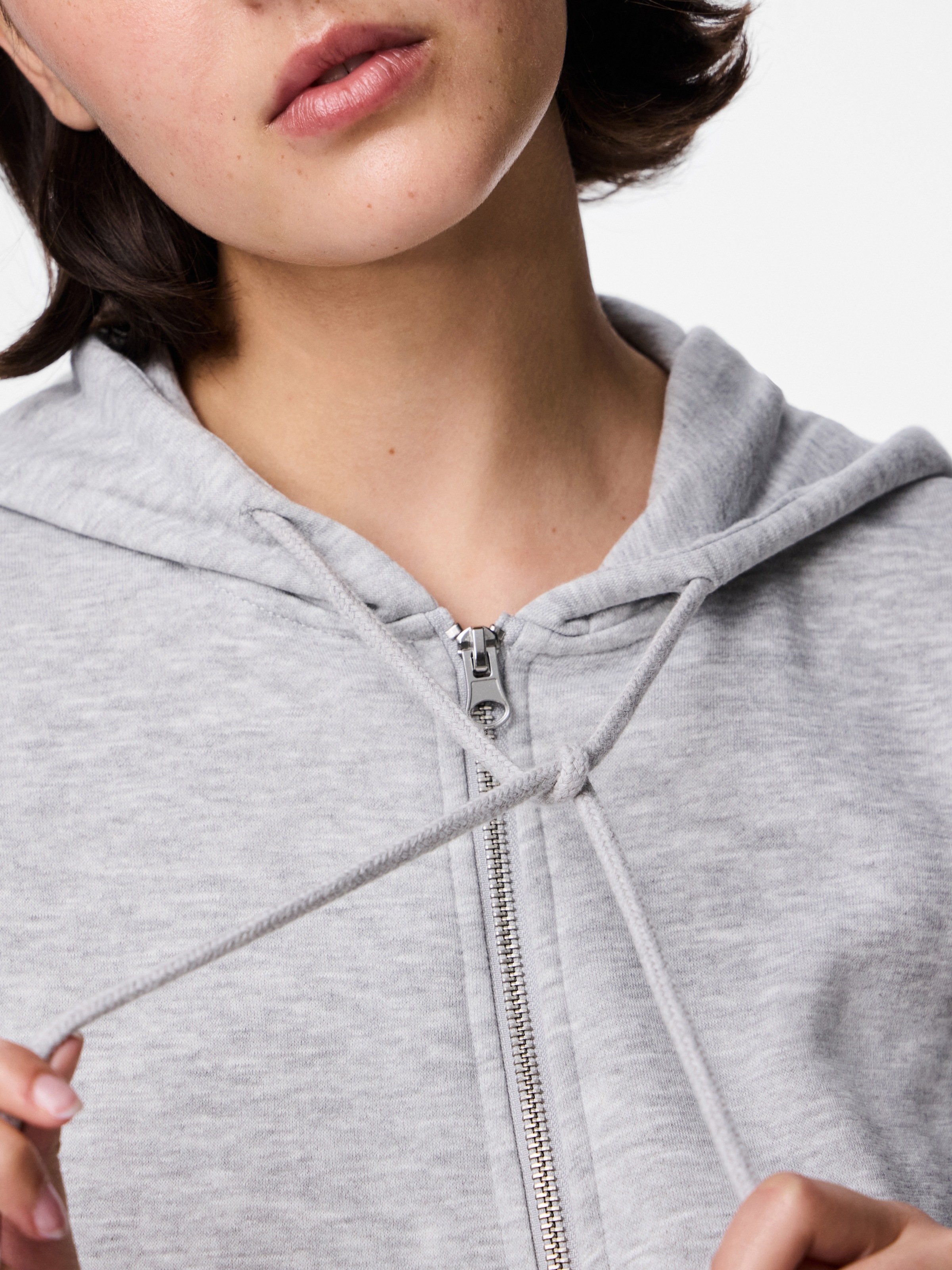 Thumbnail - pieces Kapuzensweatshirt "PCCHILLI LS ZIP HOODIE NOOS BC", Baumwollmischung, regular fit