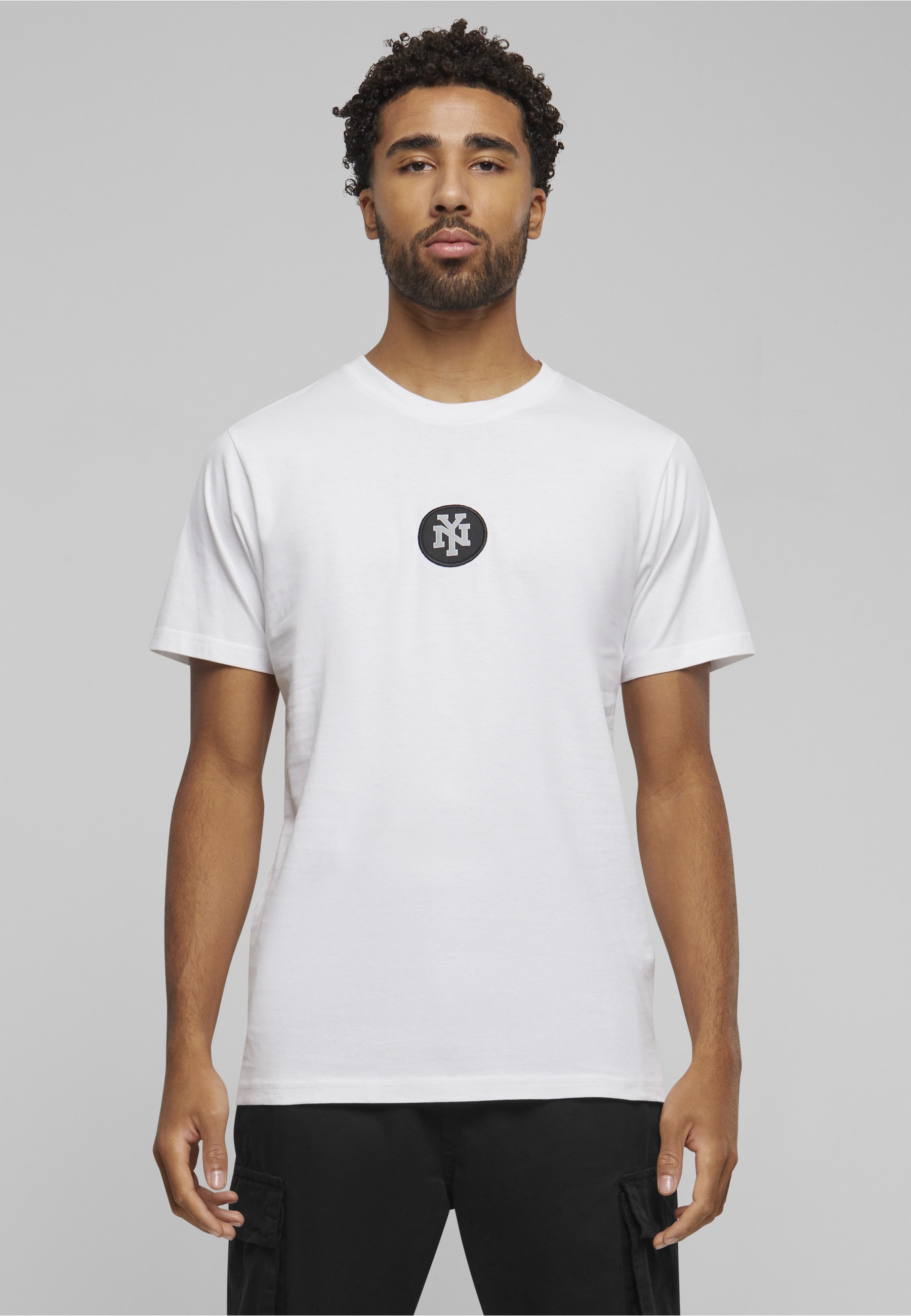 MisterTee Kurzarmshirt »MisterTee Herren NY Patch Tee« 1 Stk.