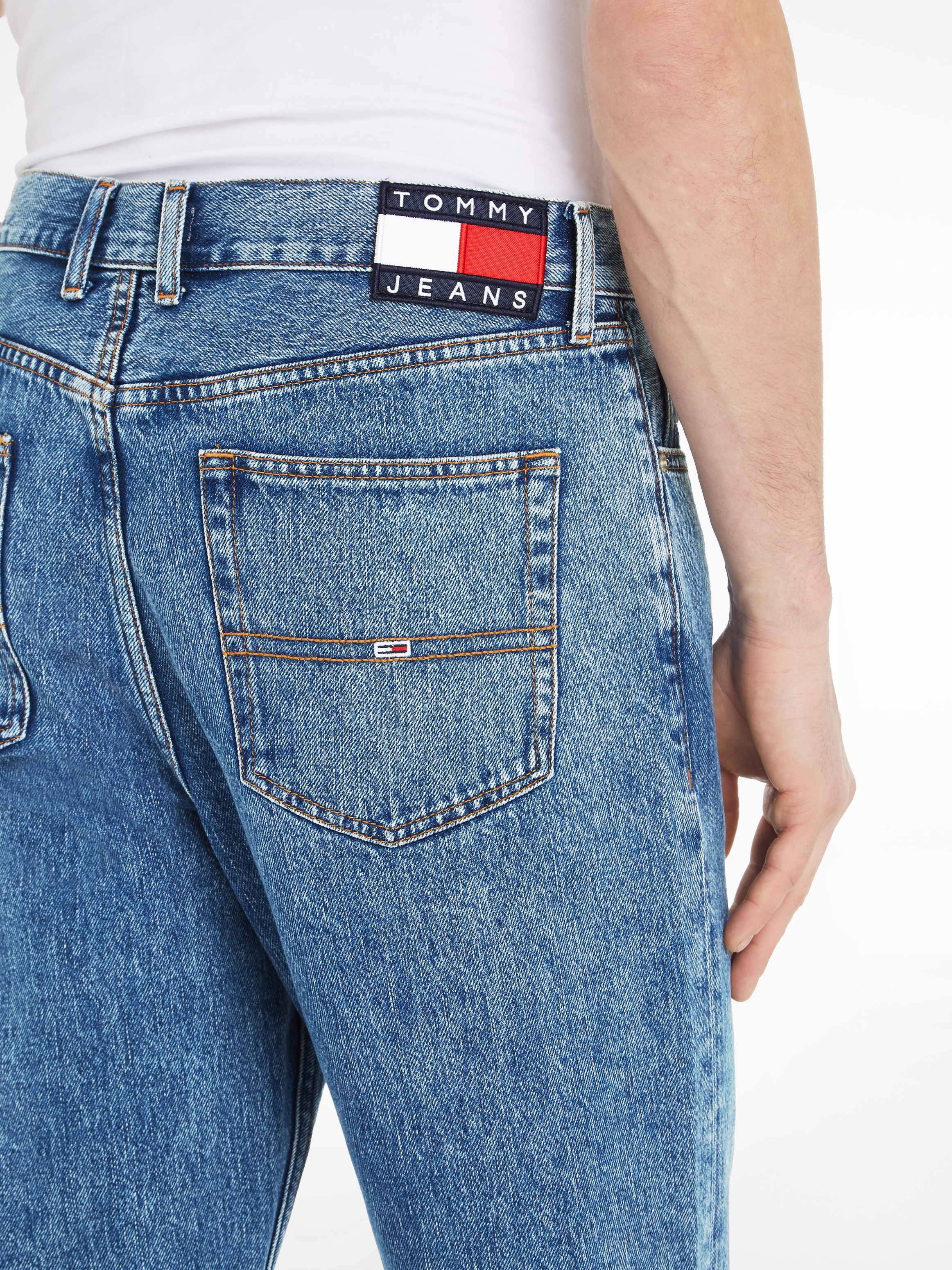 Tommy Jeans Relax-fit-Jeans »Isaac Relaxed Tapered«
