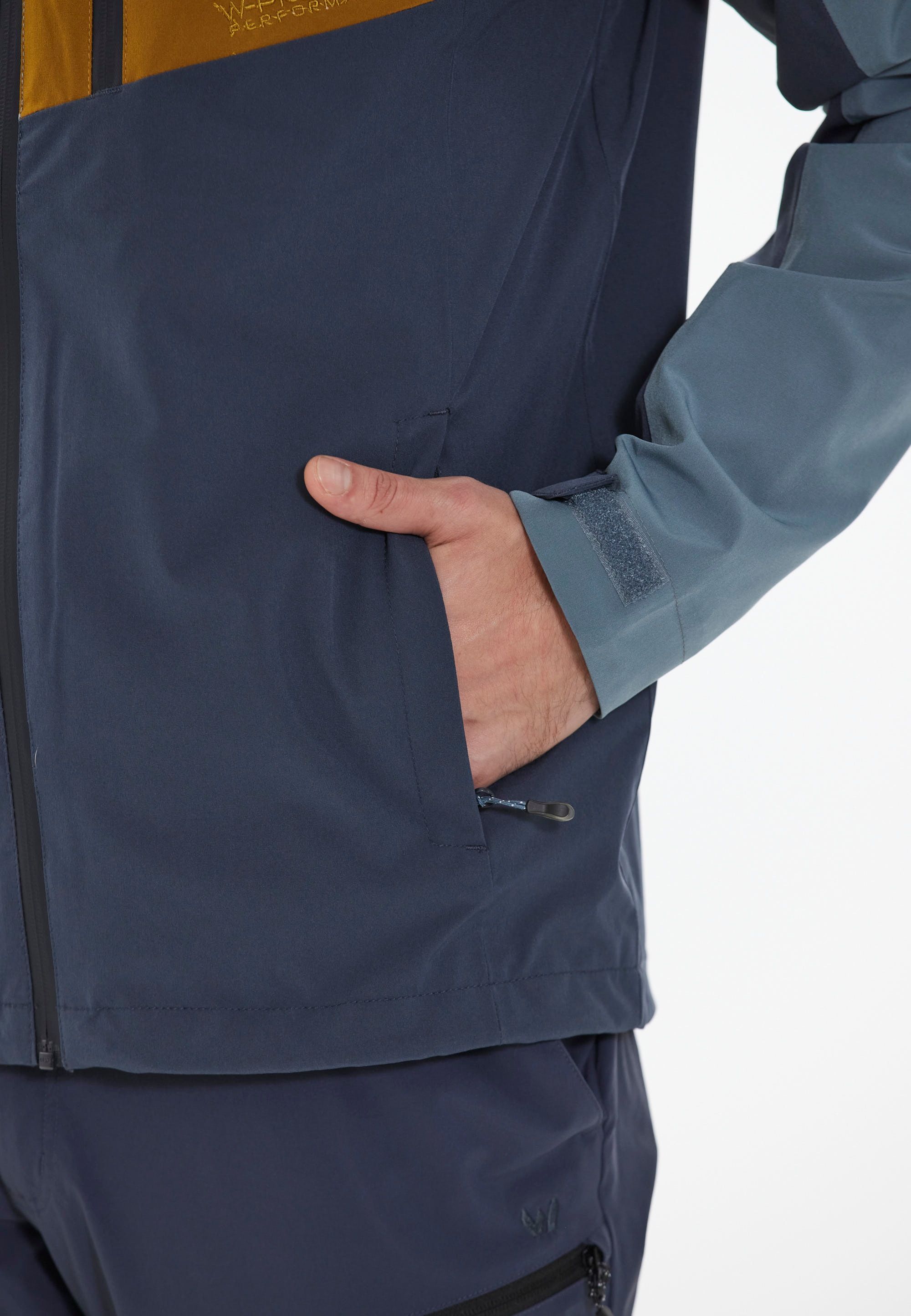 WHISTLER Outdoorjacke »Globe«, mit wasserabweisender Membran