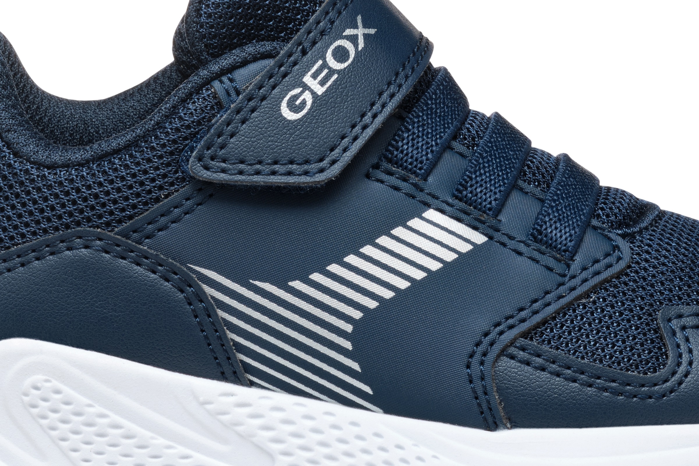 Geox Sneaker "J SPRINTYE BOY", Freizeitschuh, Klettschuh mit elastischen Sc günstig online kaufen