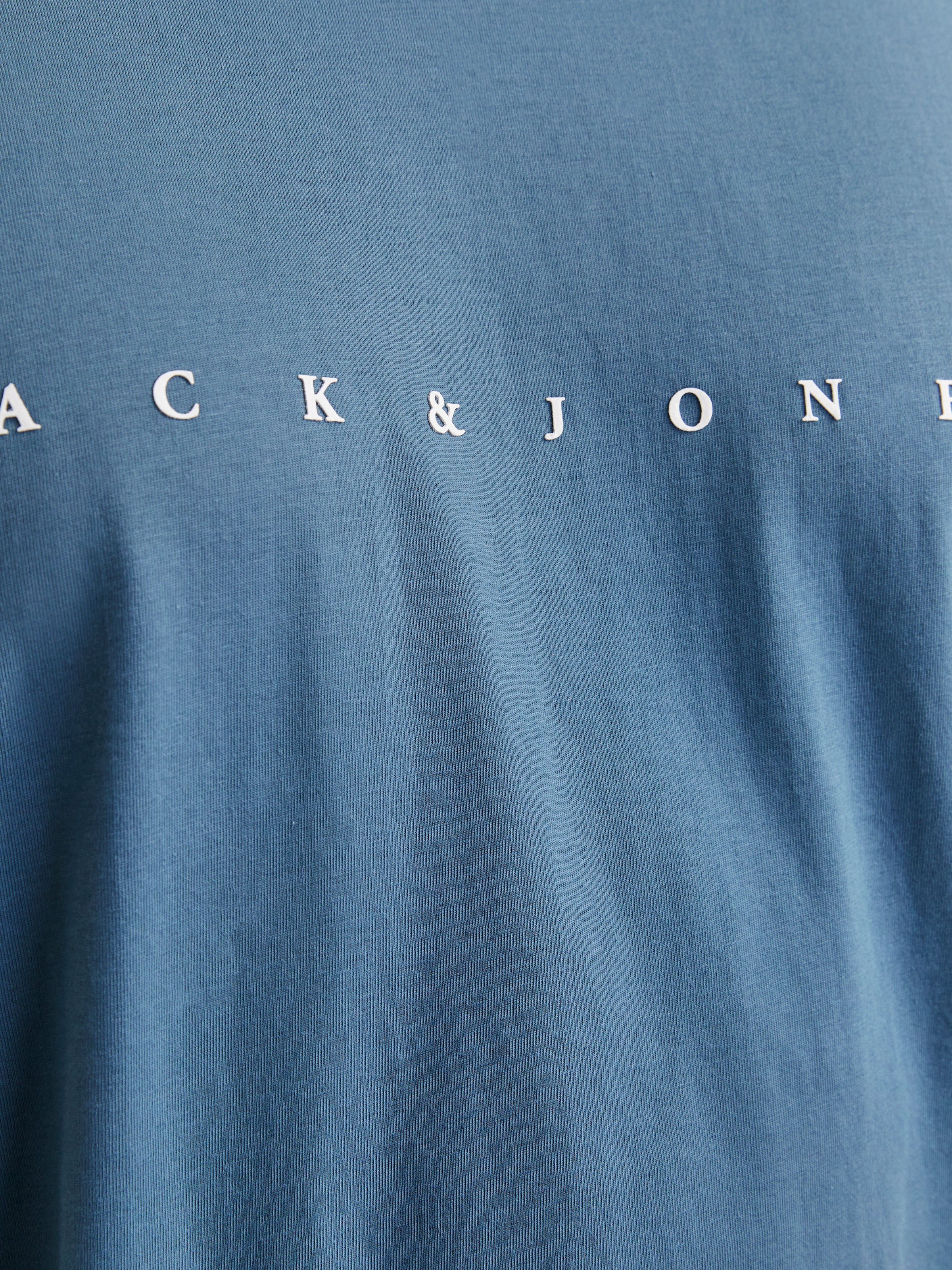 Jack & Jones PlusSize Rundhalsshirt »JJESTAR JJ TEE SS NOOS PLS«, mit Logo Schriftzug