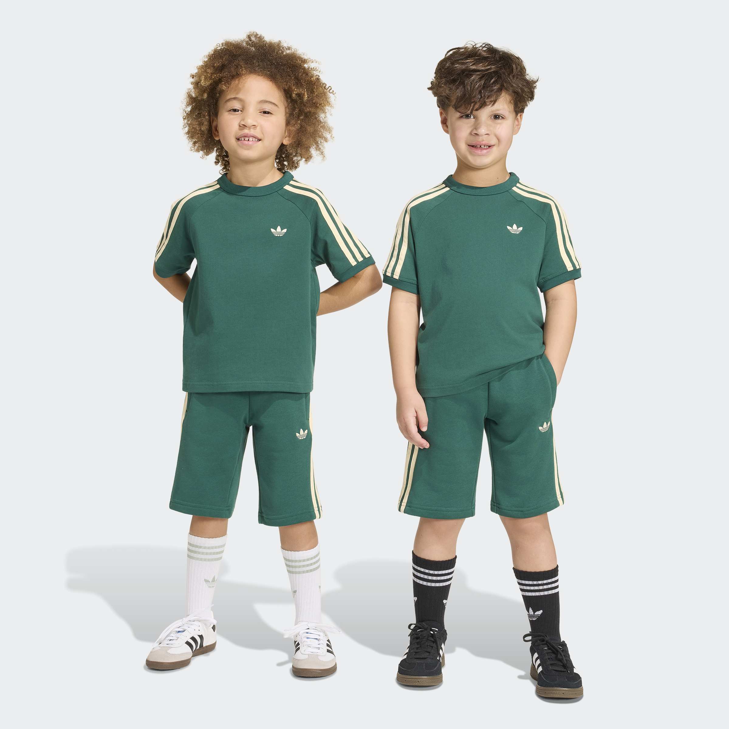 adidas Originals Trainingsanzug "3-STREIFEN SET AUS UND" 2