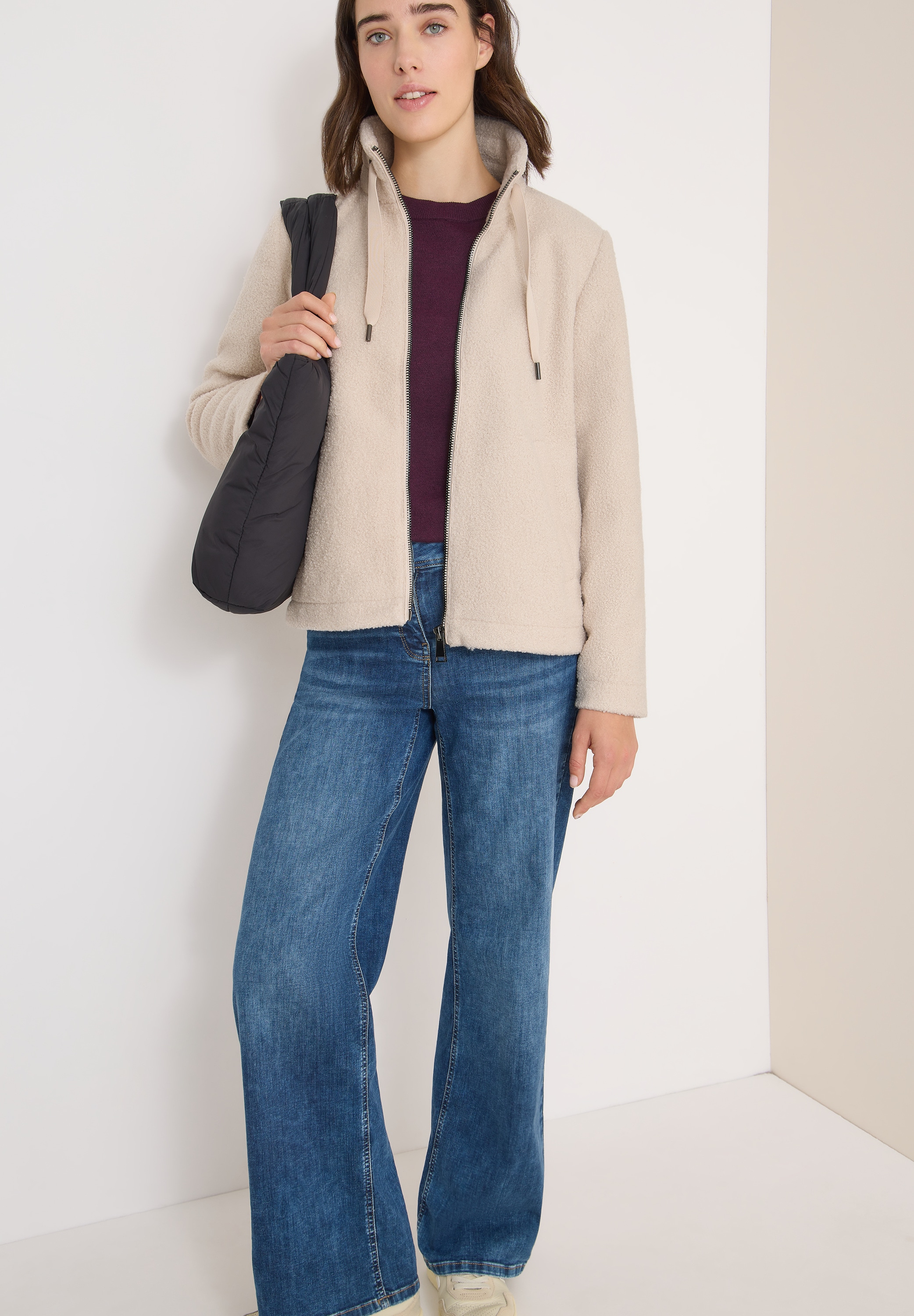 Cecil Kurzjacke ohne Kapuze in weicher Teddy-Qualität