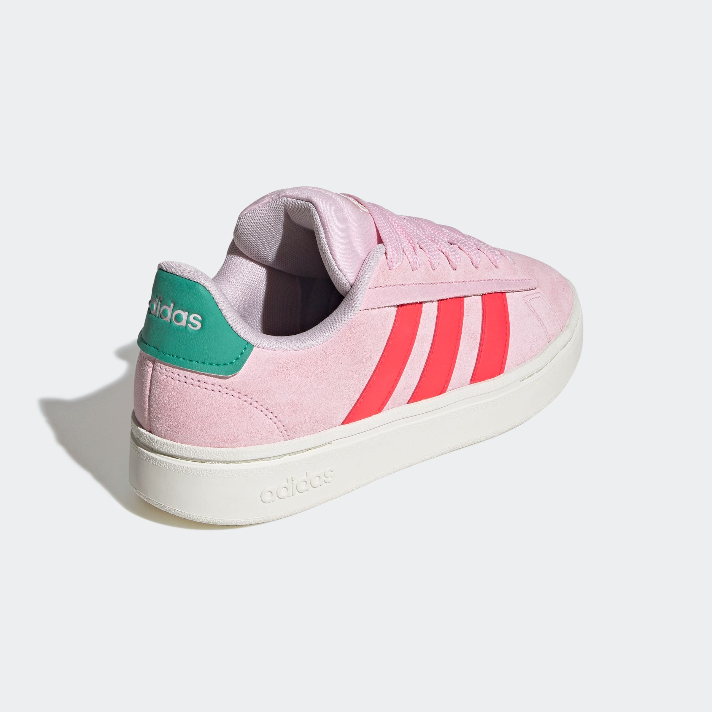 adidas Sportswear Sneaker »GRAND COURT ALPHA«, Design inspiriert vom adidas Campus 00