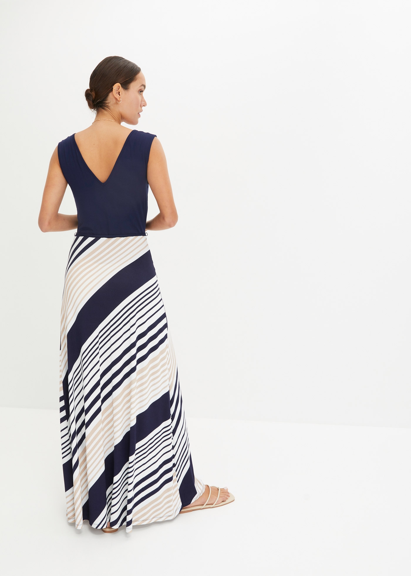 bonprix Maxikleid für Frühjahr und Sommer, aus Viskose, ohne Ärmel, bedruckter Rock