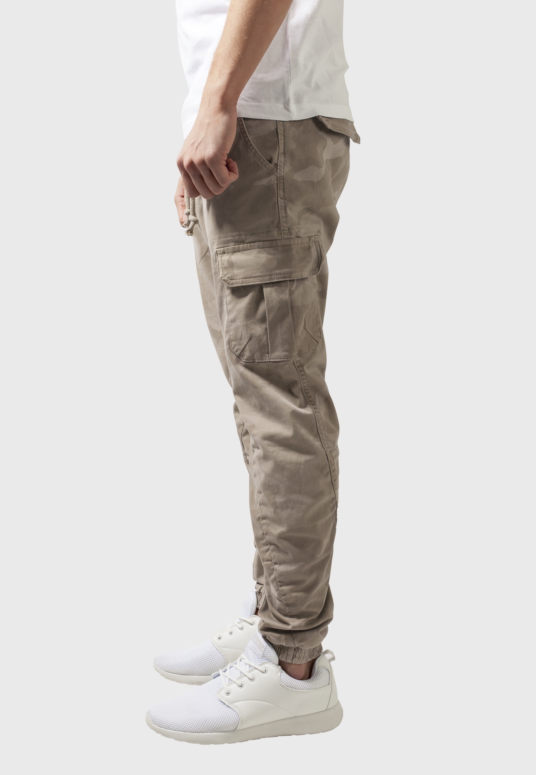 URBAN CLASSICS Cargohose »Urban Classics Herren Camo Cargo Jogging Pants«