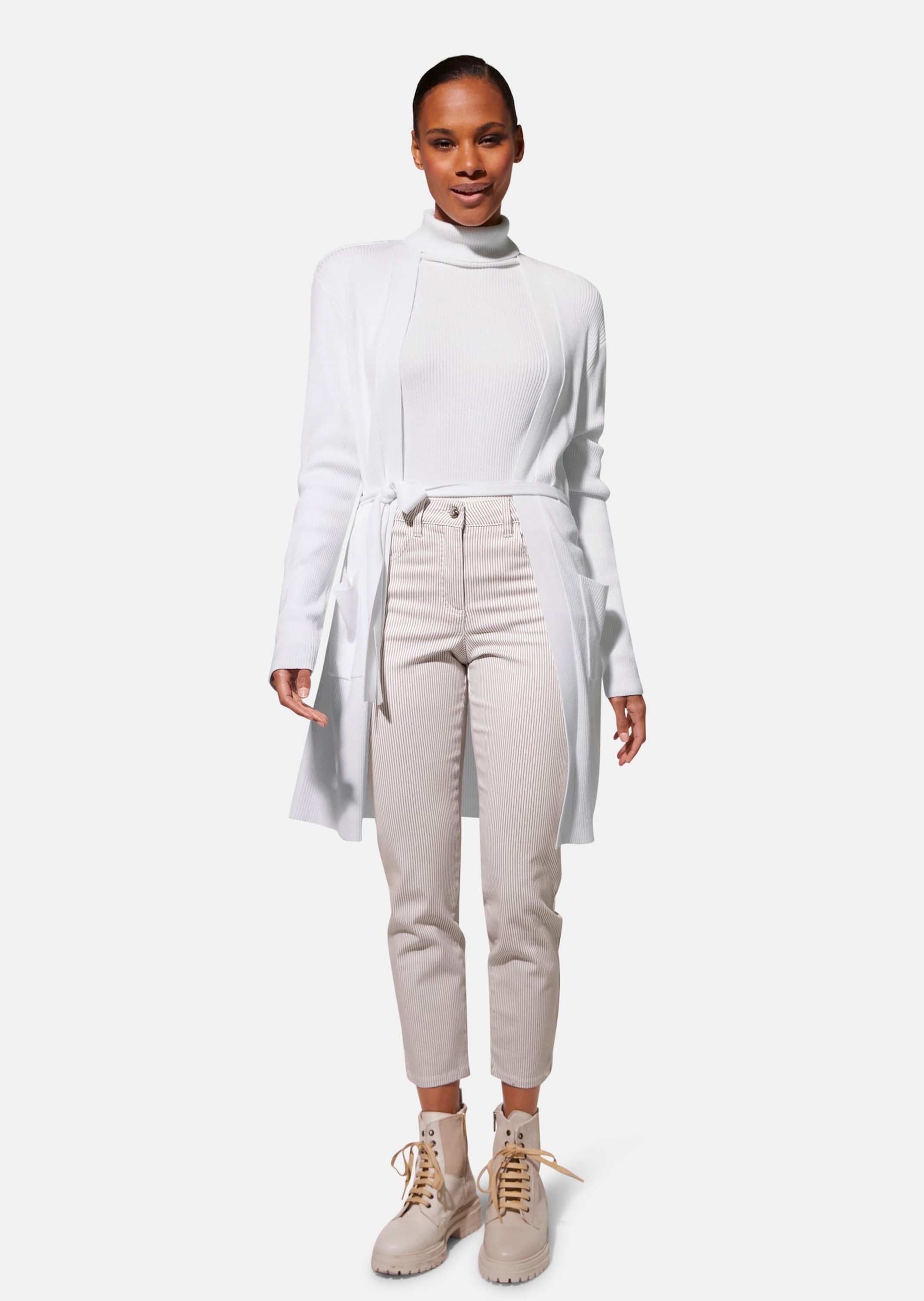 MADELEINE Strickjacke »Strickjacke Lange Strickjacke mit Bindeband«