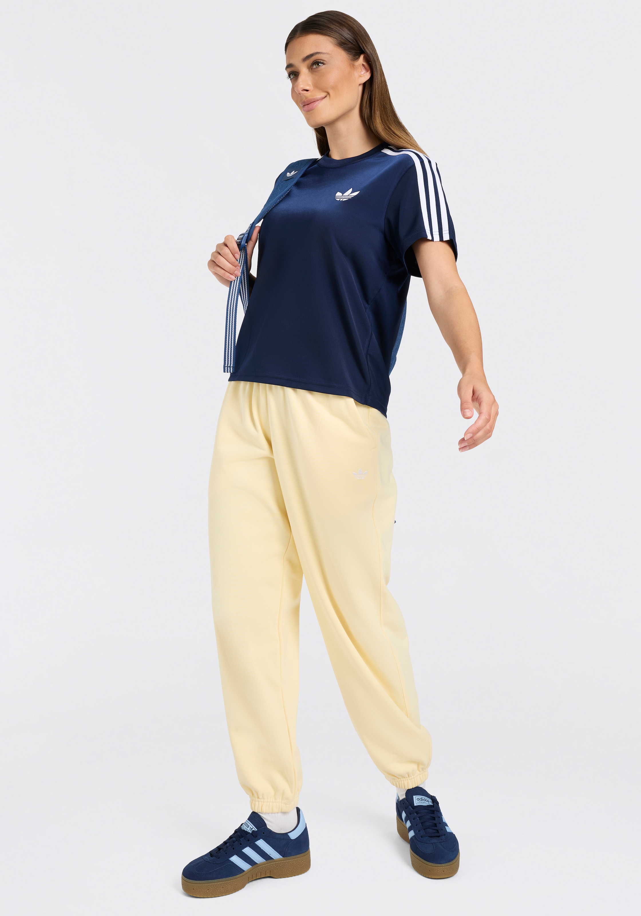adidas Originals Sporthose »ESSENTIALS FRENCH TERRY«  mit Baumwolle, normale Weite