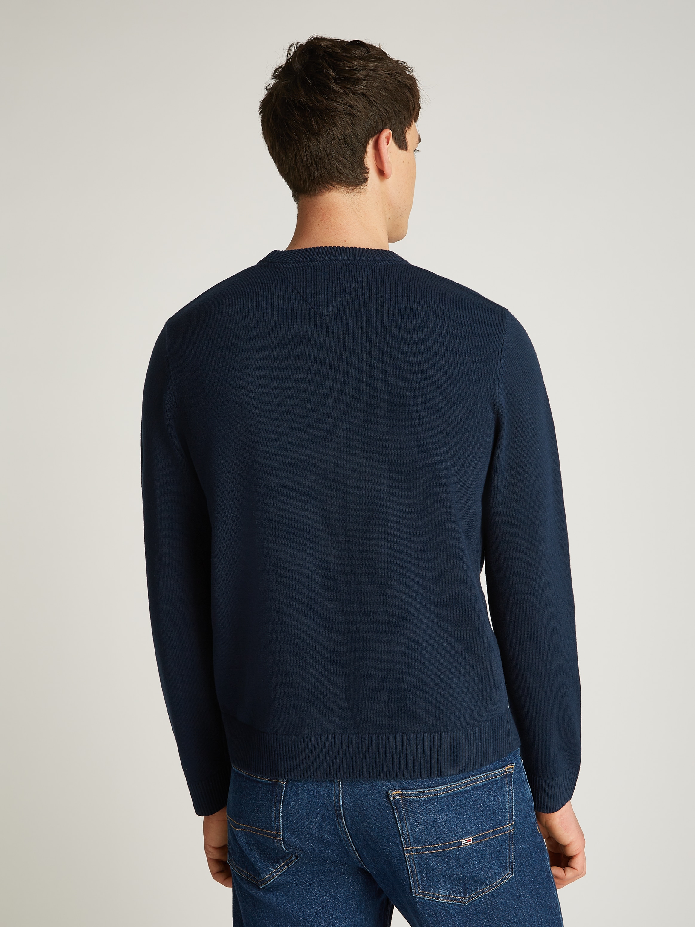 Tommy Jeans Strickpullover »TJM LINEAR SMALL CHEST SWEATER«, mit Logoschriftzug