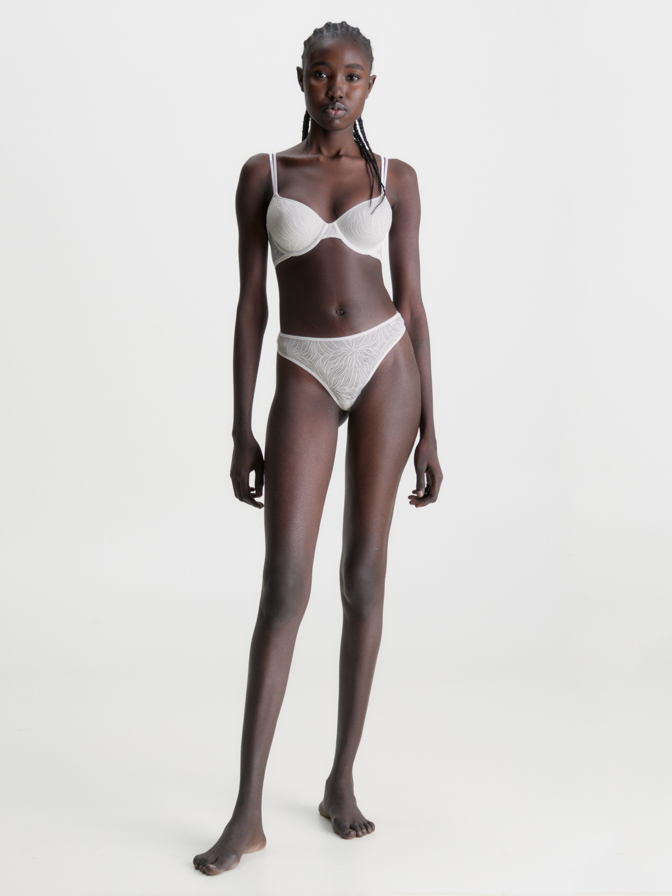 Calvin Klein Underwear T-String »THONG«, aus hochwertiger Spitze