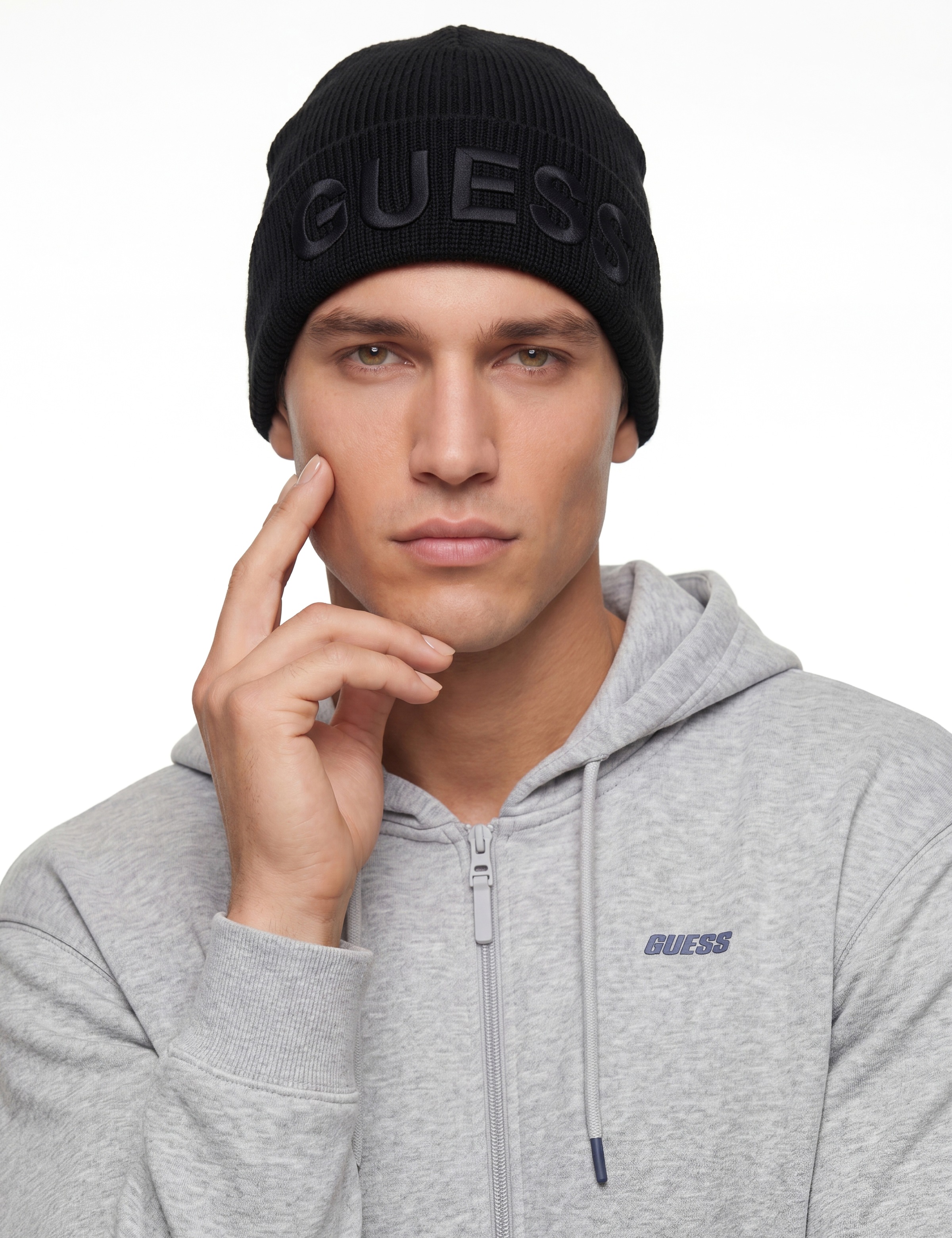 Guess Strickmütze »BEANIE« mit großem Logoschriftzug