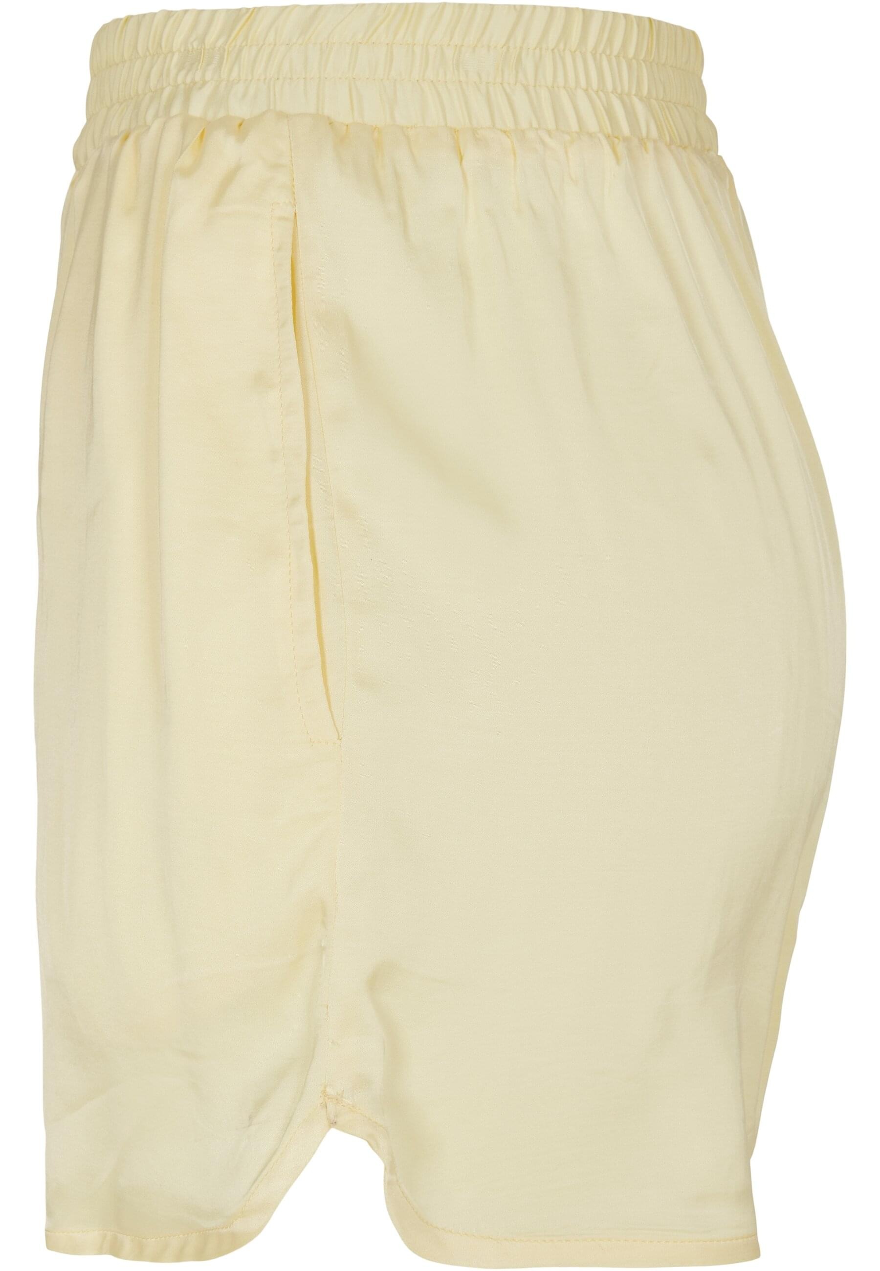 URBAN CLASSICS Shorts »Urban Classics Damen Ladies Viscose Satin Resort Shorts«, (1 tlg.)