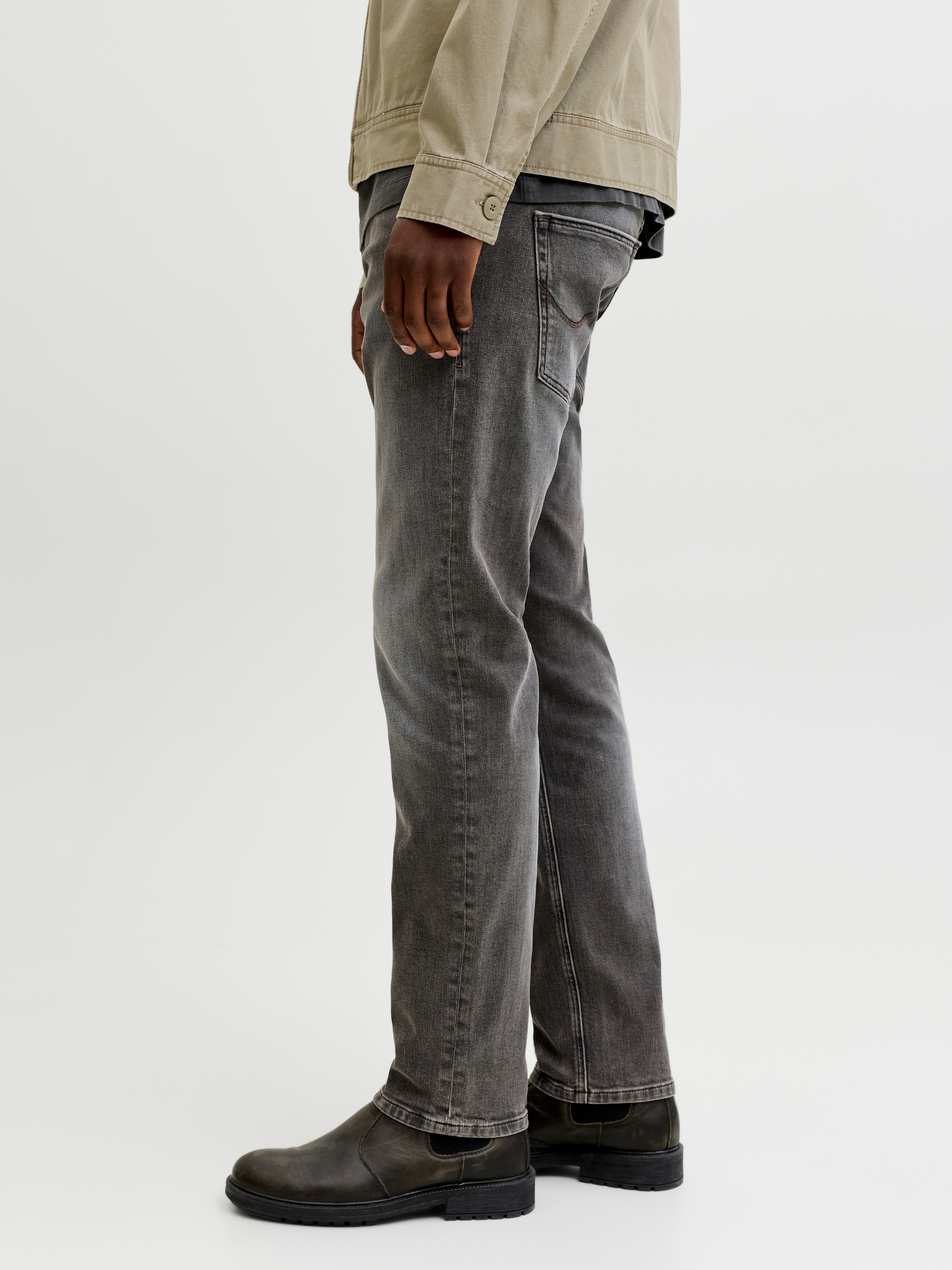 Jack & Jones Tapered-fit-Jeans "JJIMIKE JJWELLS JJ" Baumwollmischung, comfort fit